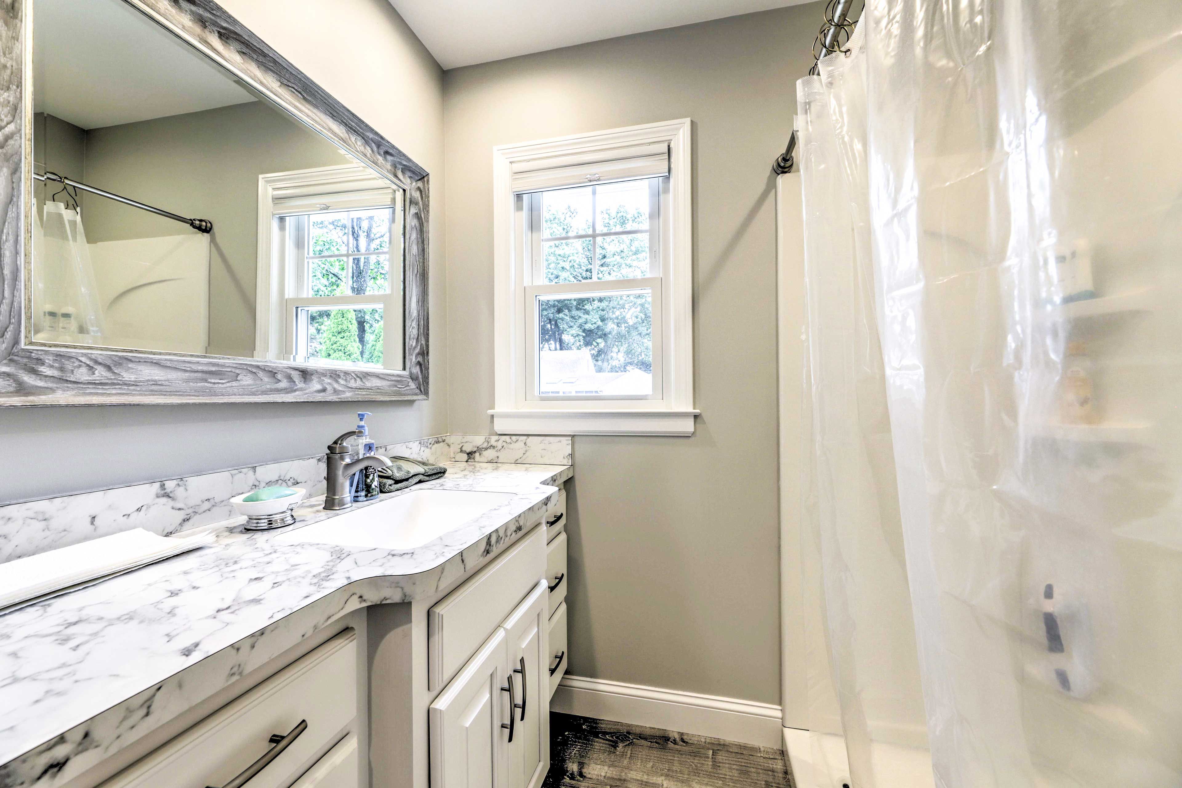 Bathroom | 1st Floor