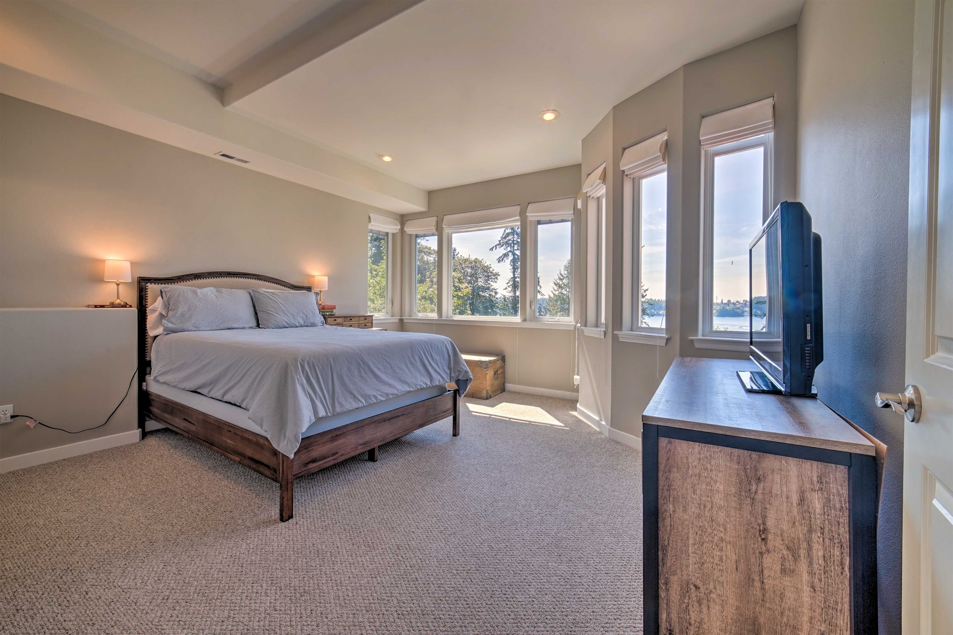 Bedroom 4 | Lower Level | Queen Bed