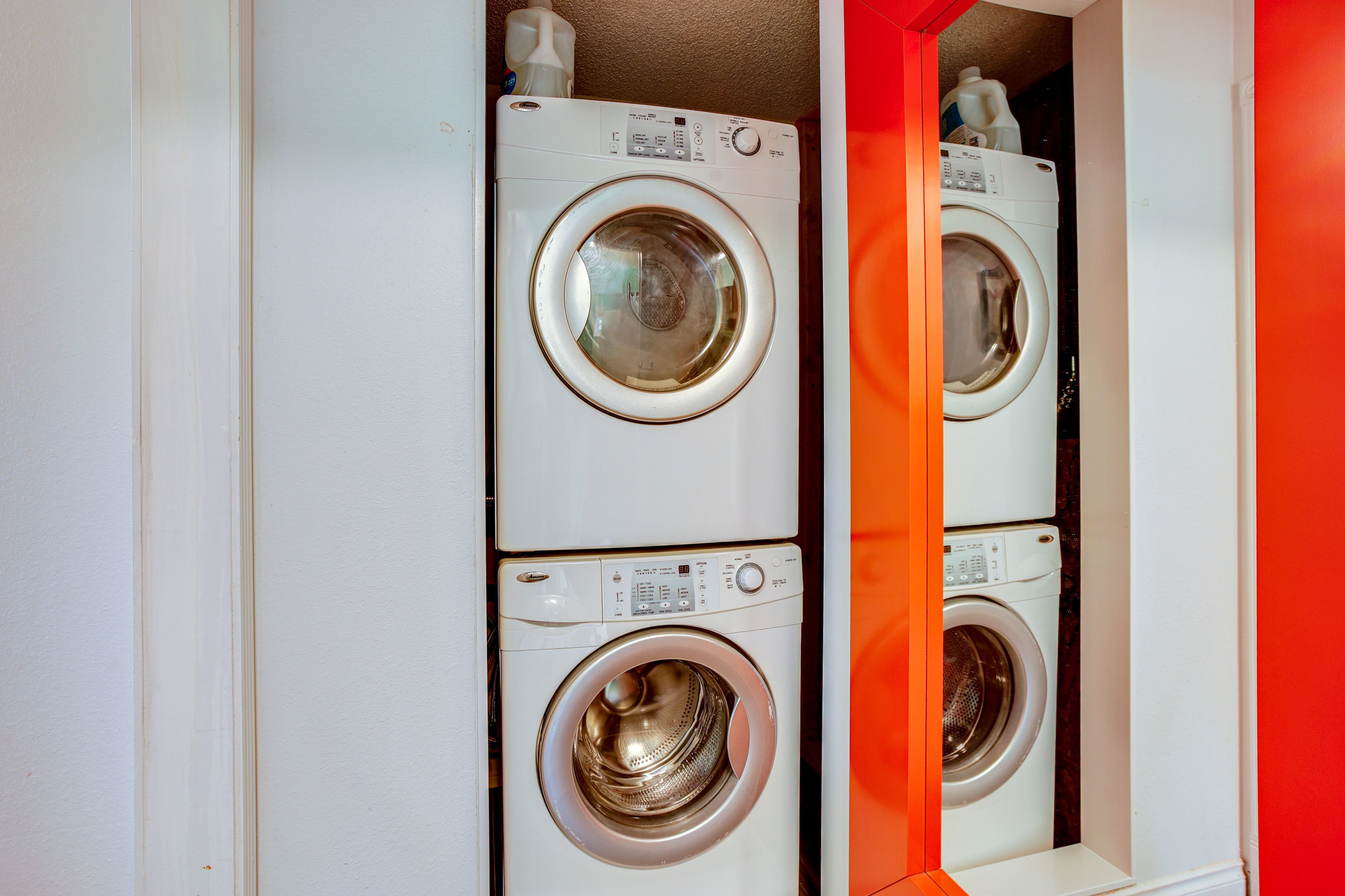 In-Unit Laundry | Washer & Dryer