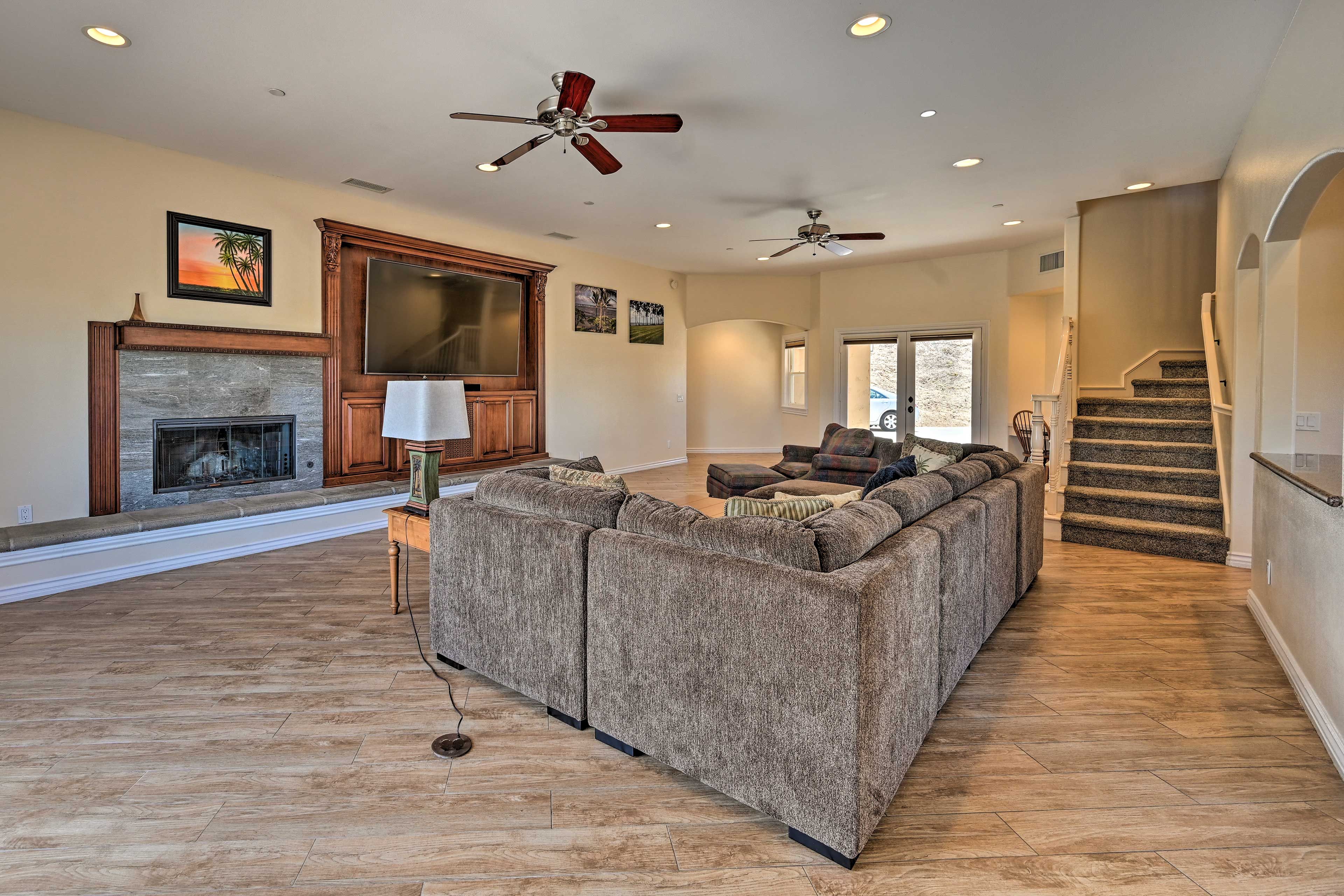 Entertainment Room | Free WiFi | Smart TV | Board Games