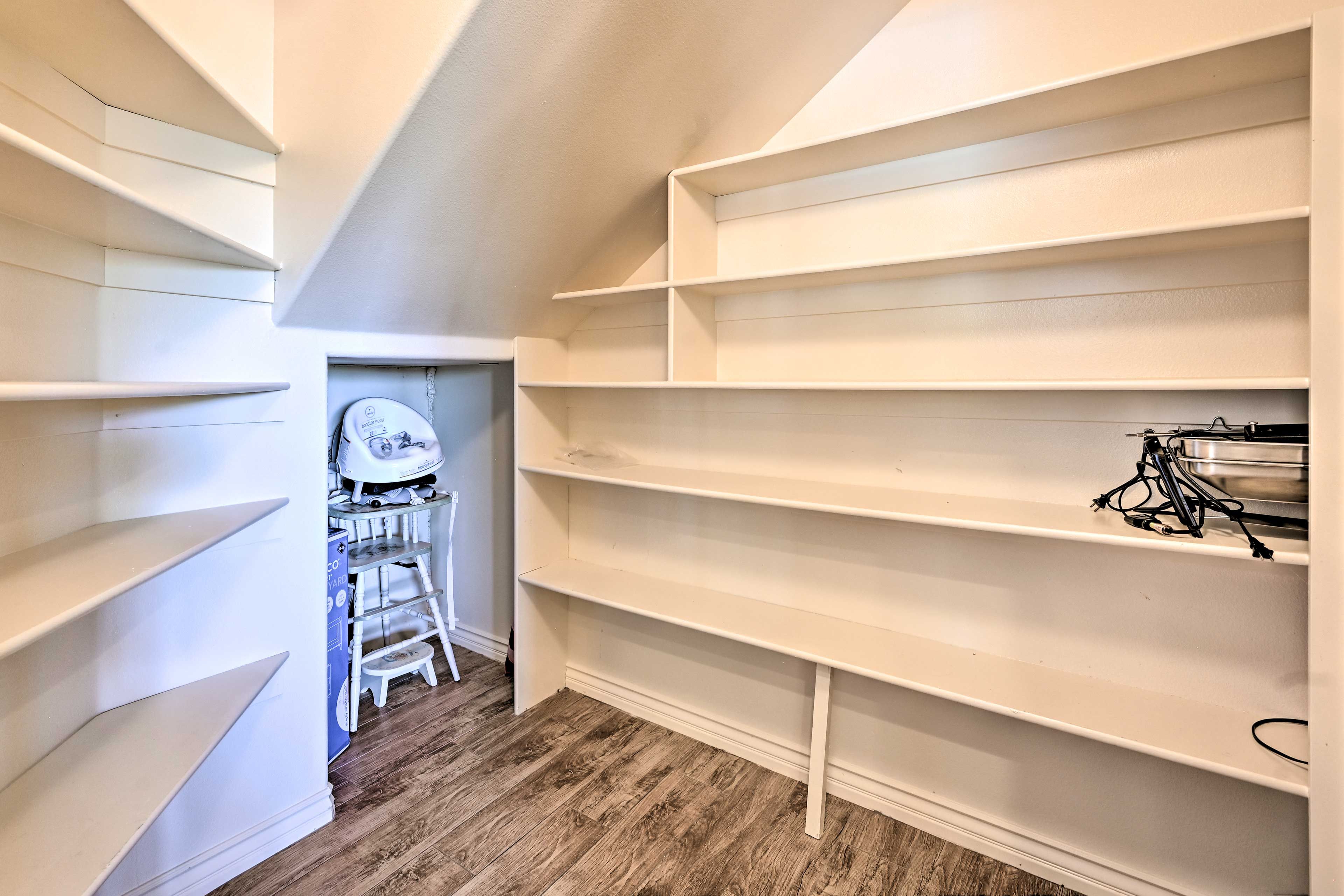 Spacious Pantry