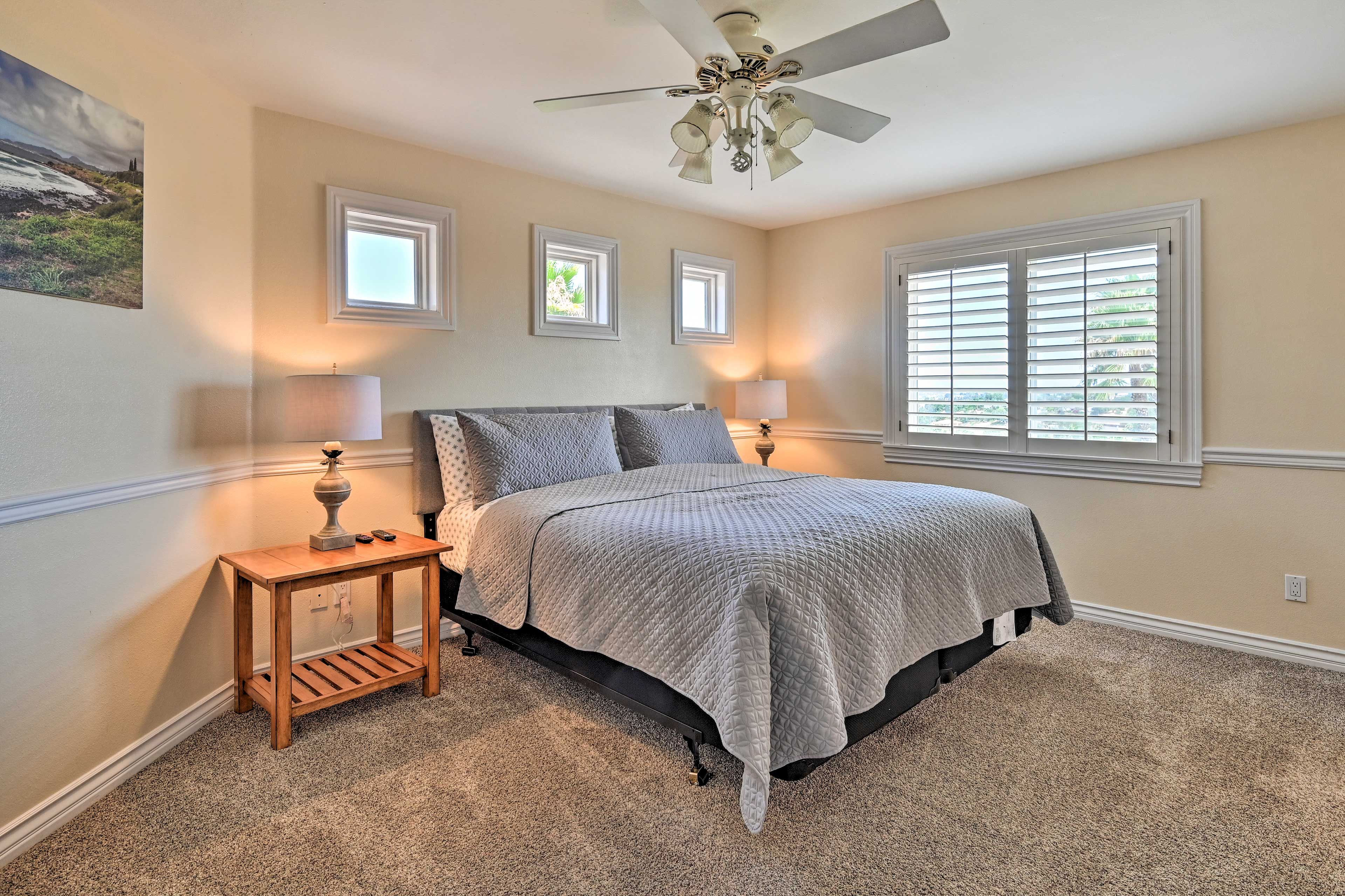 Bedroom 8 | King Bed