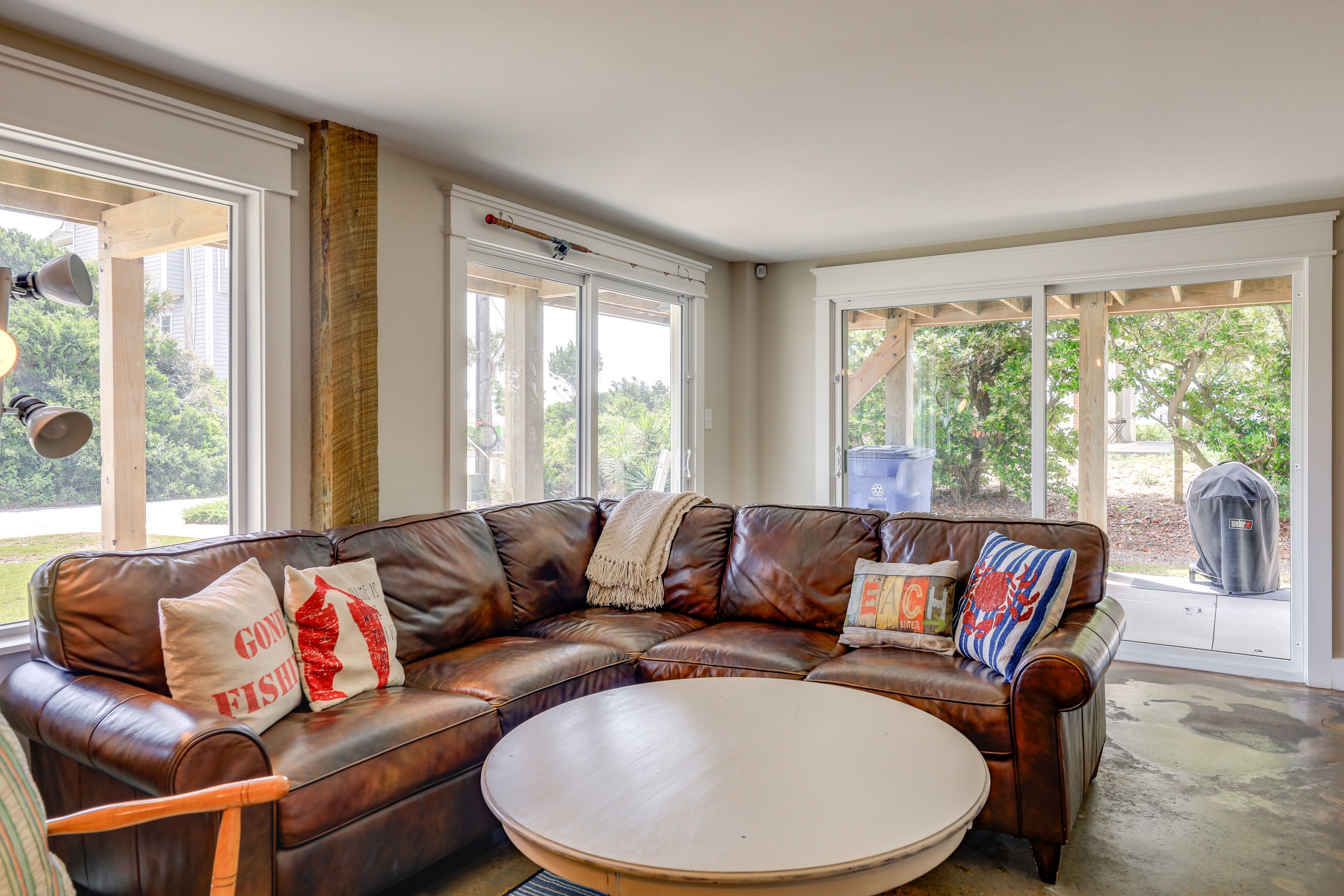 Game Room | Slot Machine | Board Games | Wet Bar | Lower Level
