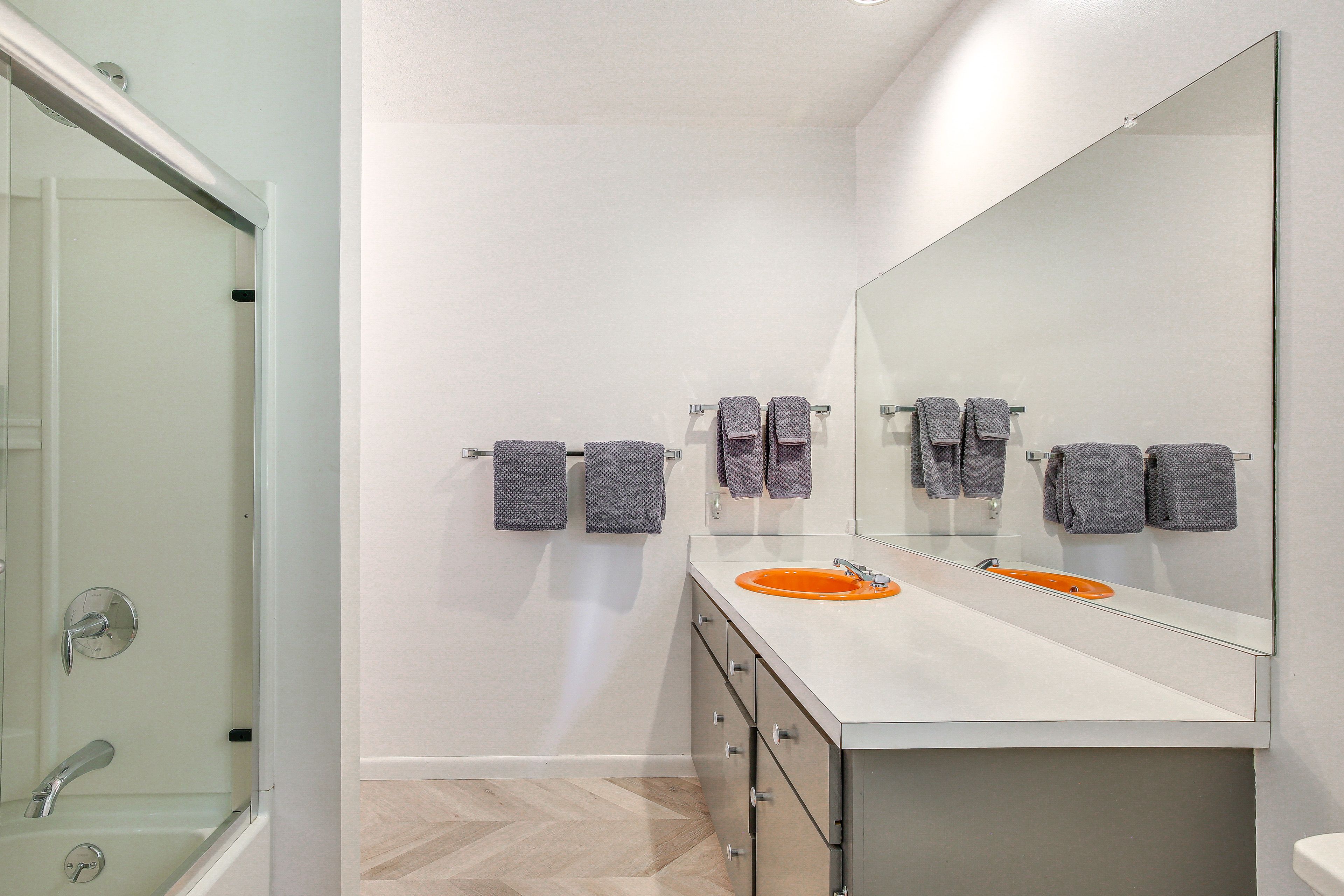 En-Suite Bathroom