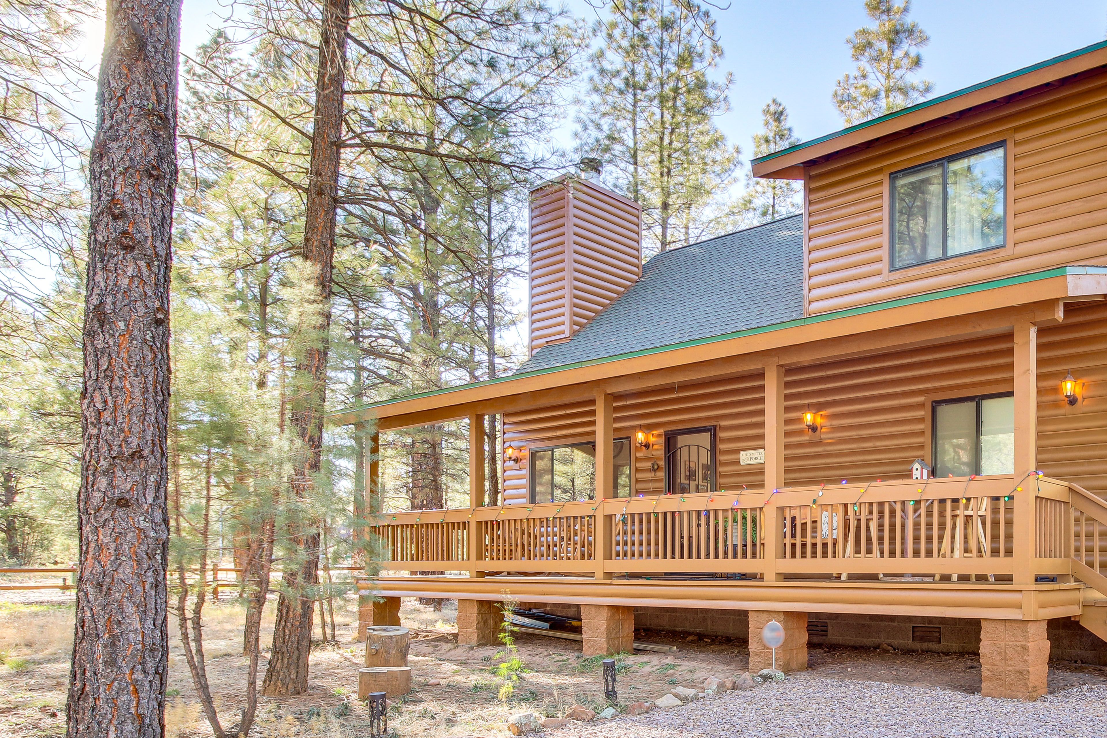 Show Low Vacation Rental | 2BR | 2BA | 1,358 Sq Ft | Stairs Required for Access