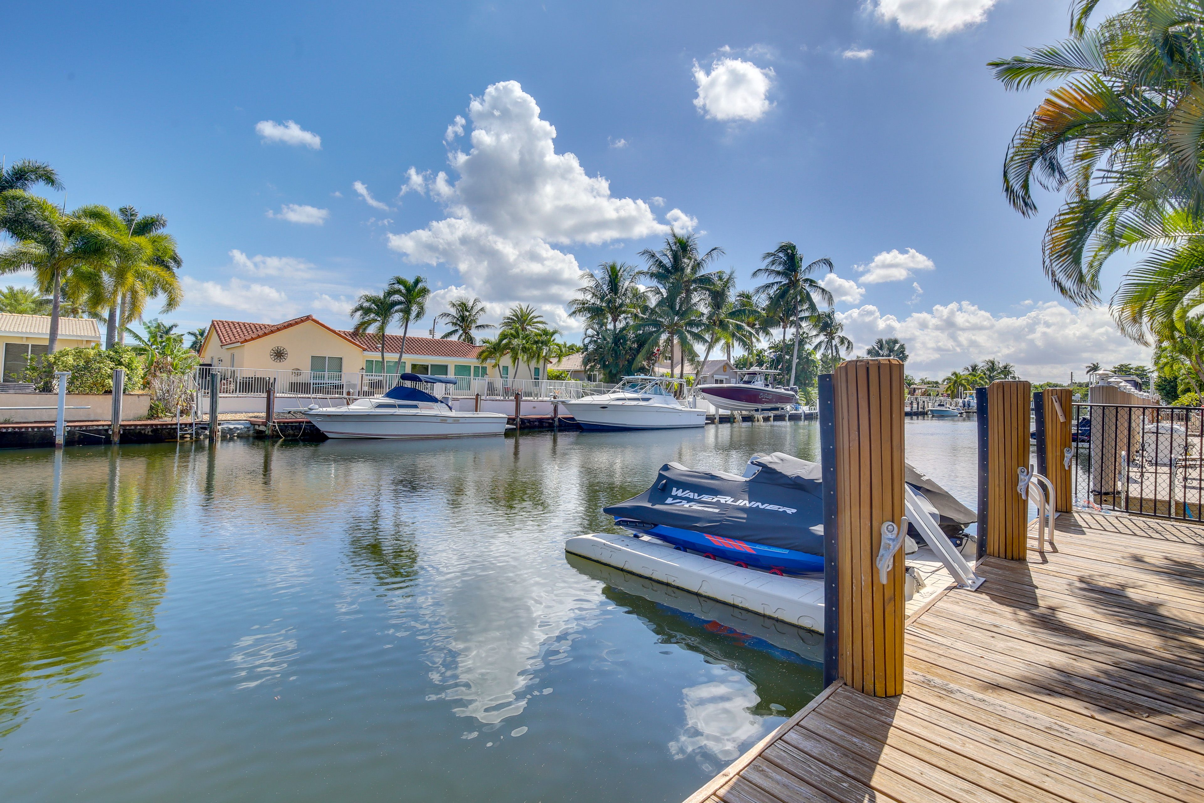 Private 90-Ft Dock