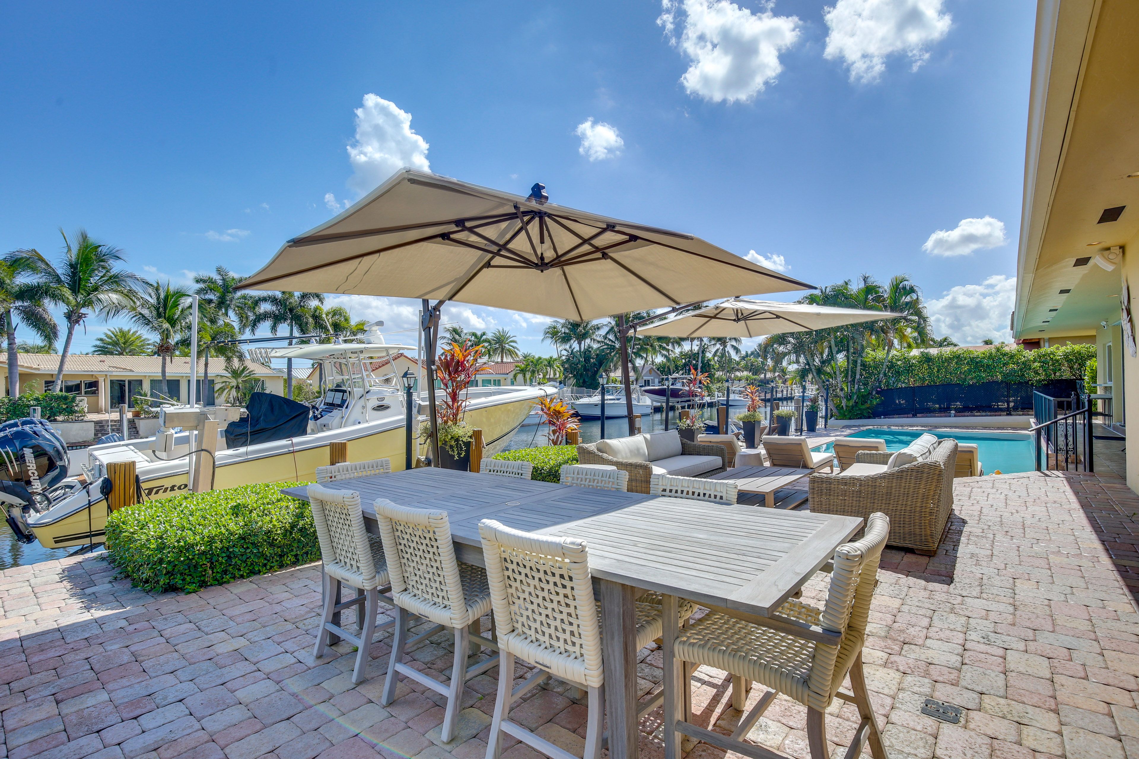 Patio | Outdoor Dining Area