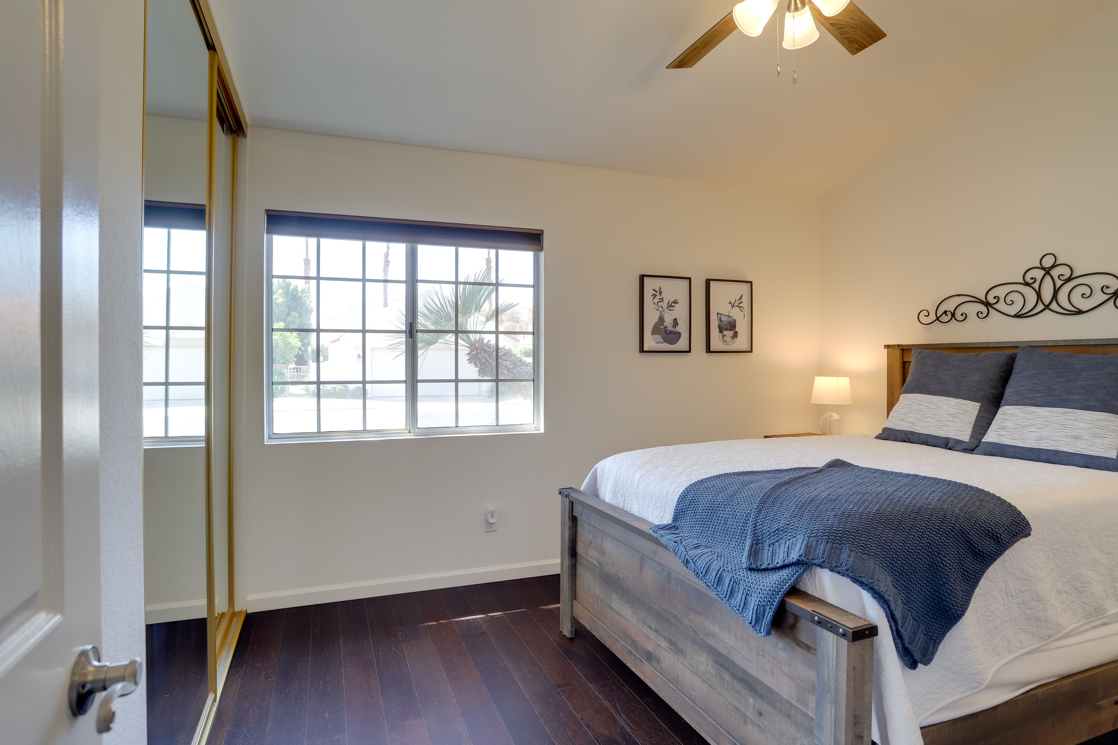 Bedroom 3 | Queen Bed