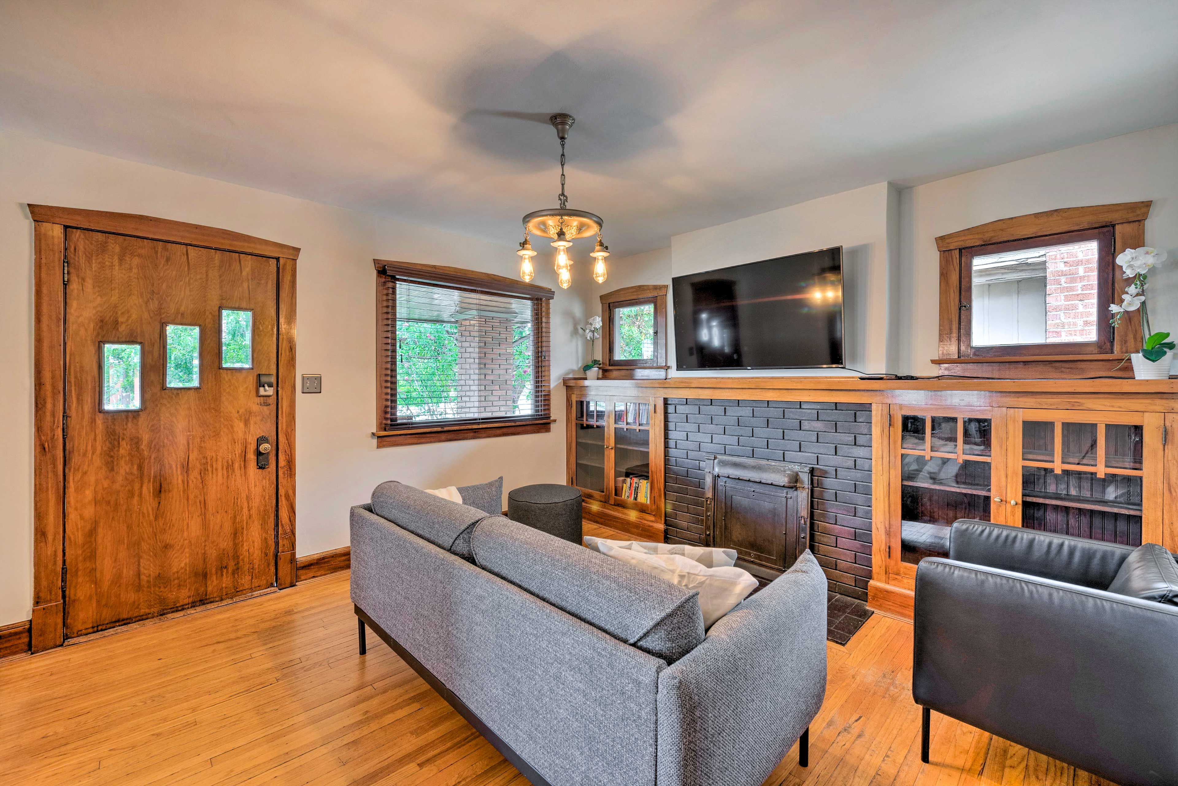 Living Room | Smart TV | Fireplace (Decorative Only) | Books | Board Games