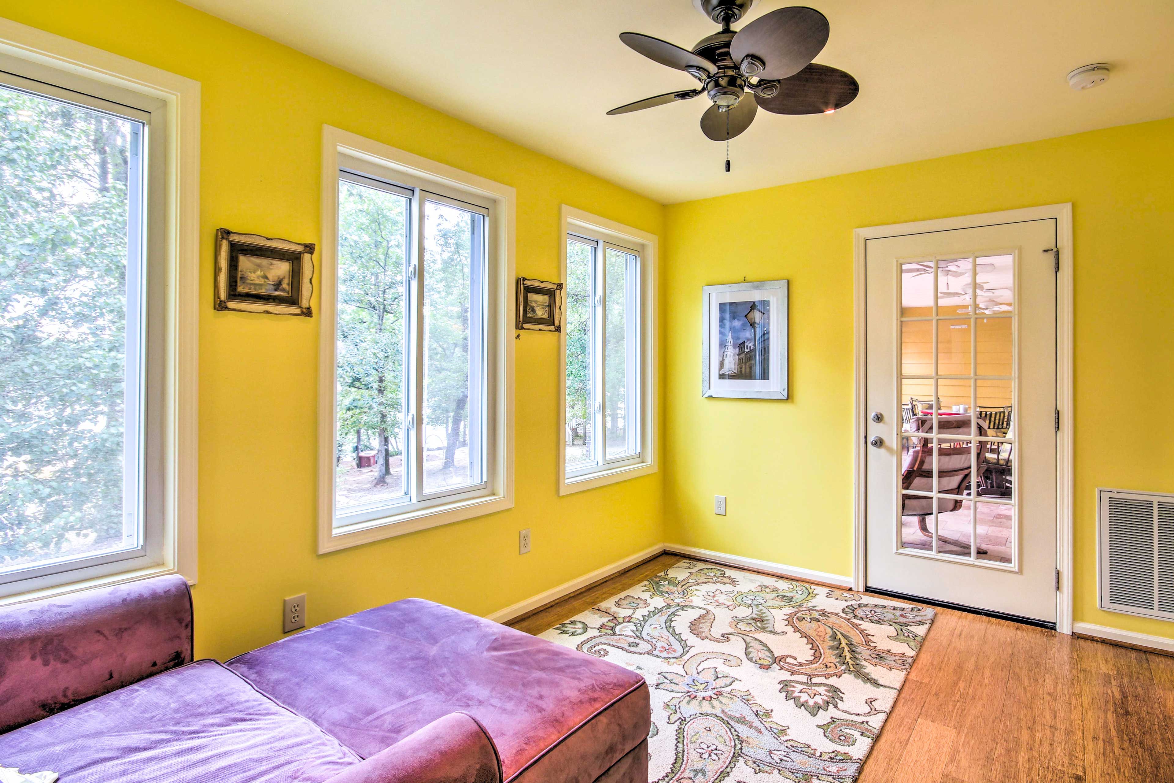 Study | Twin Sleeper Sofa Chair