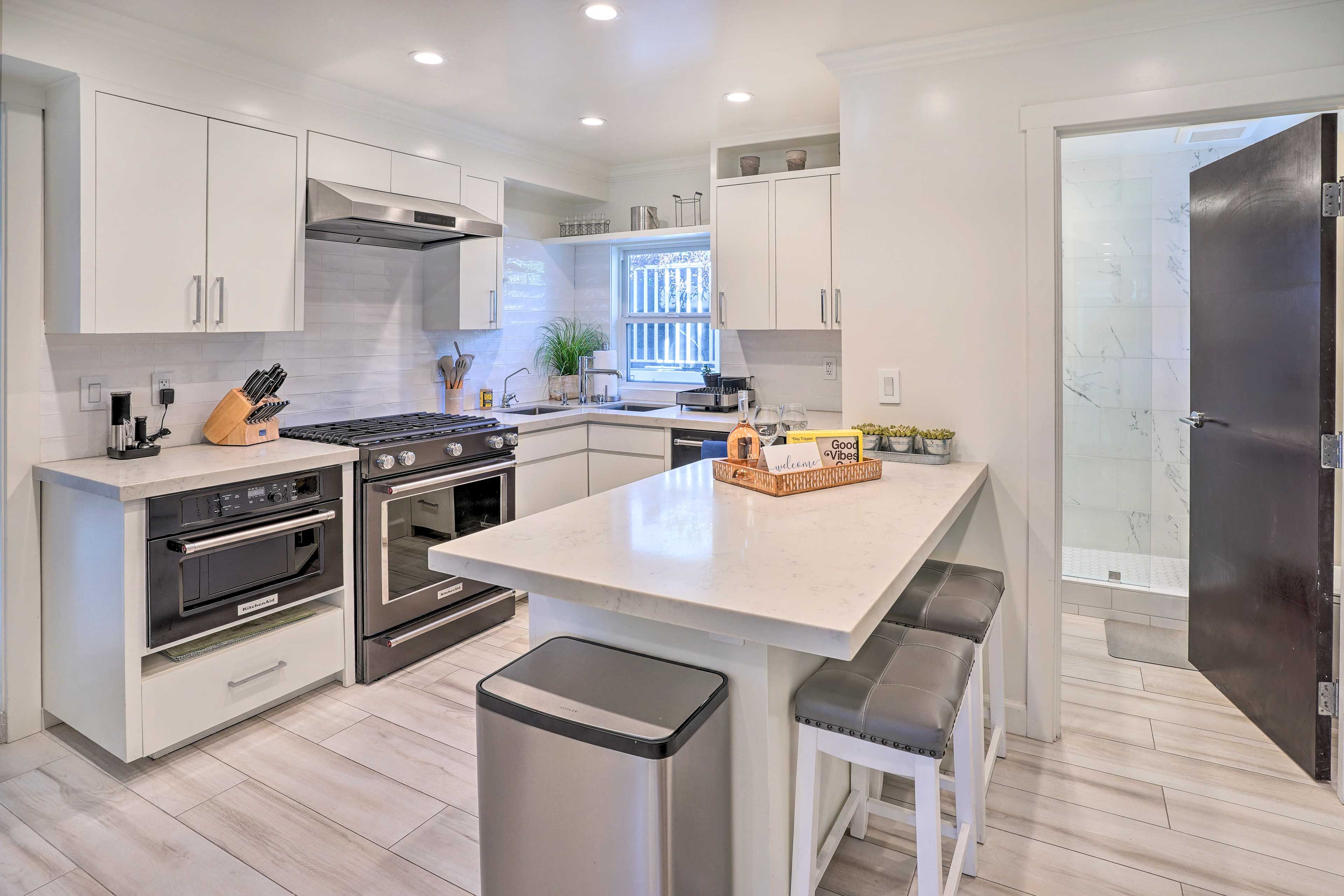 Kitchen | Cooking Basics Supplied | 1st Floor