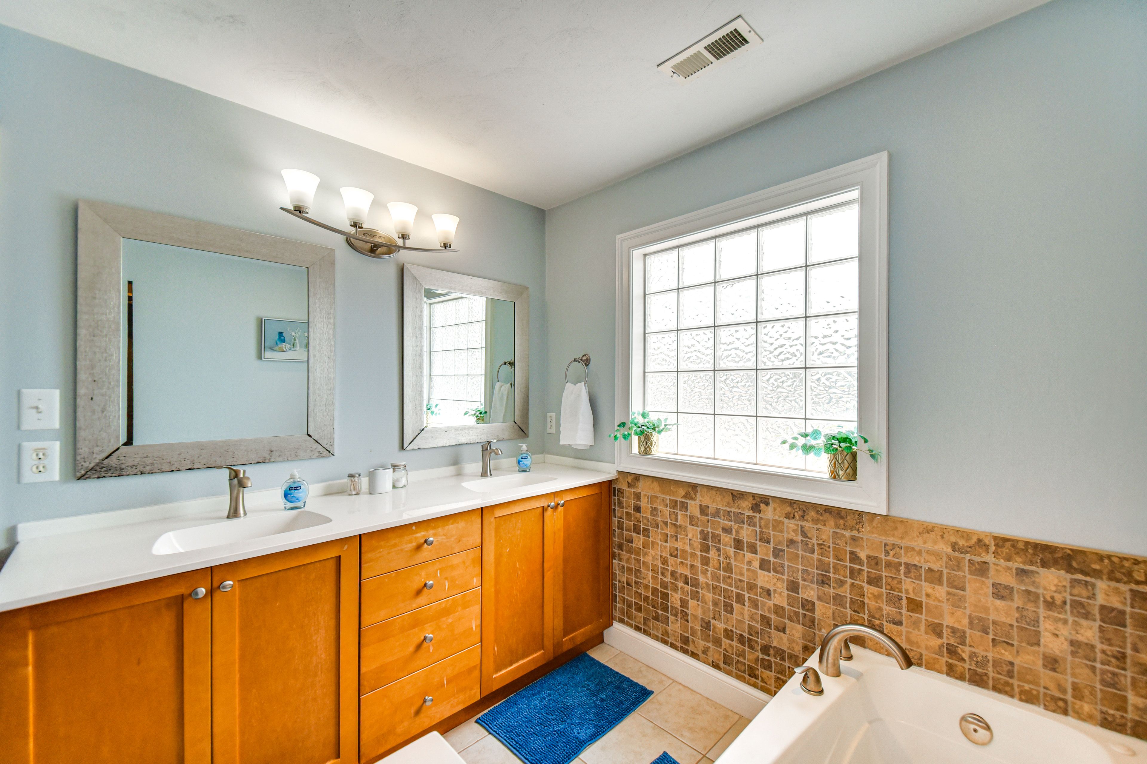 Bathroom | Towels Provided | 2nd Floor