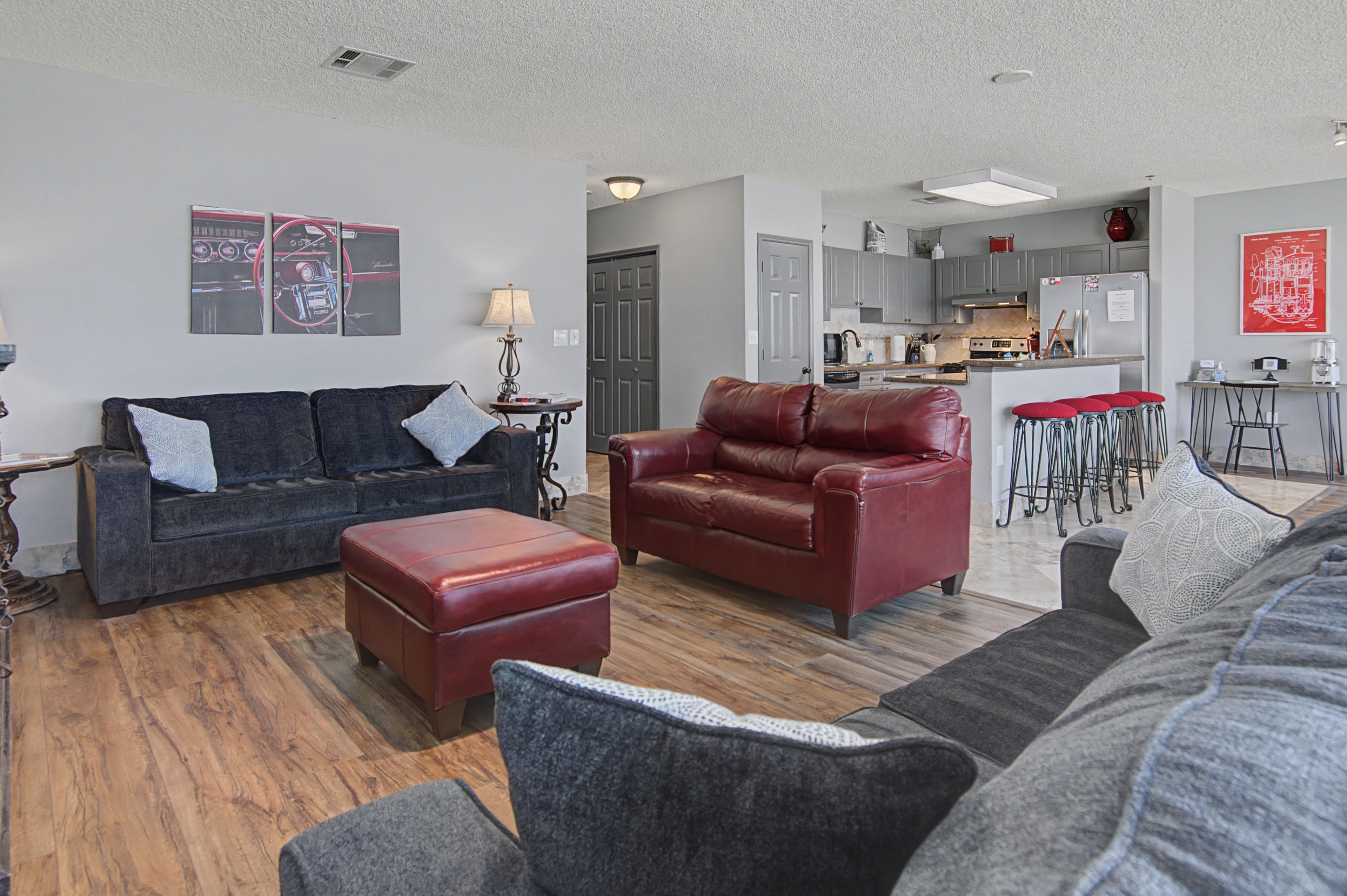 Living Room | Full Kitchen