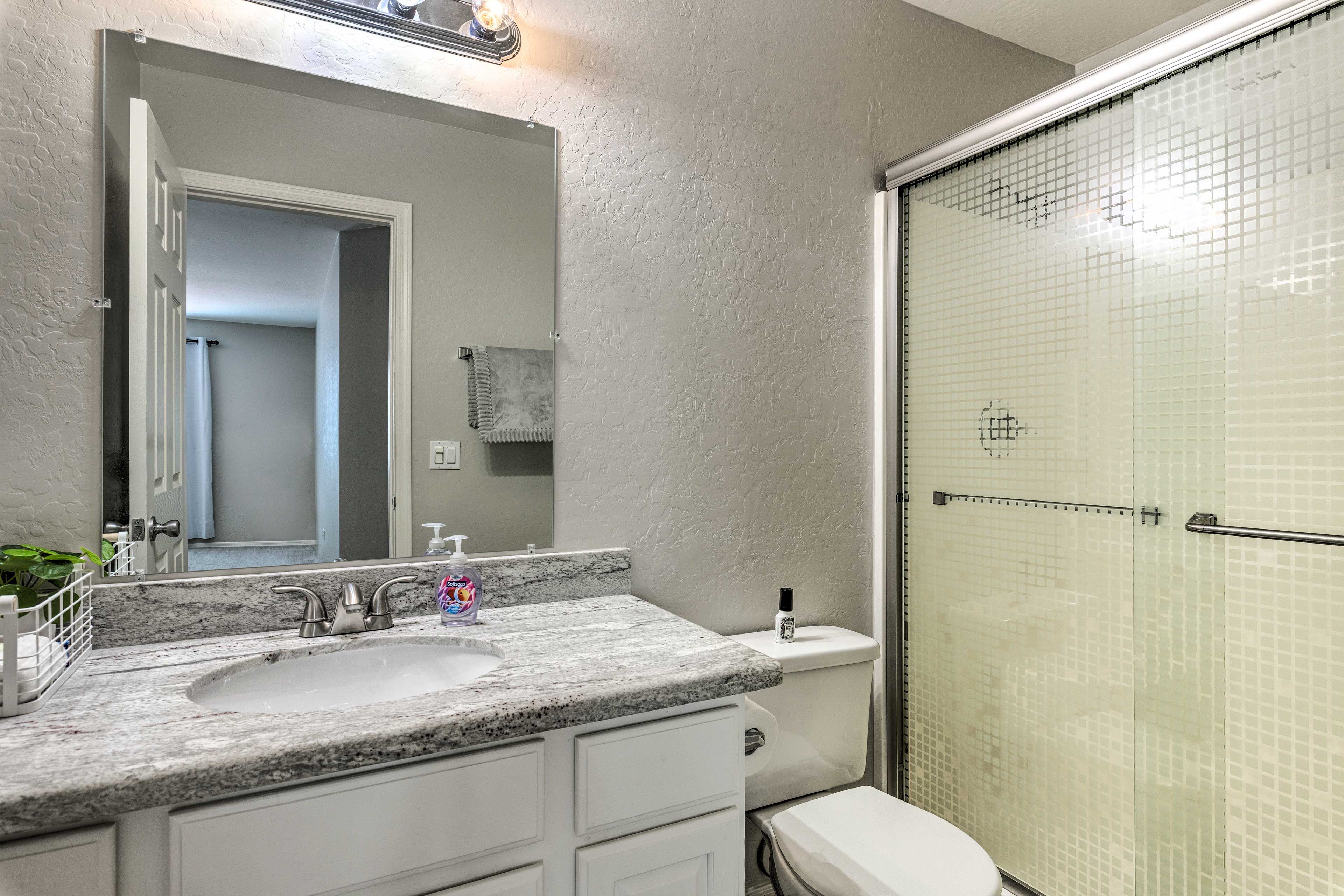Full Bathroom