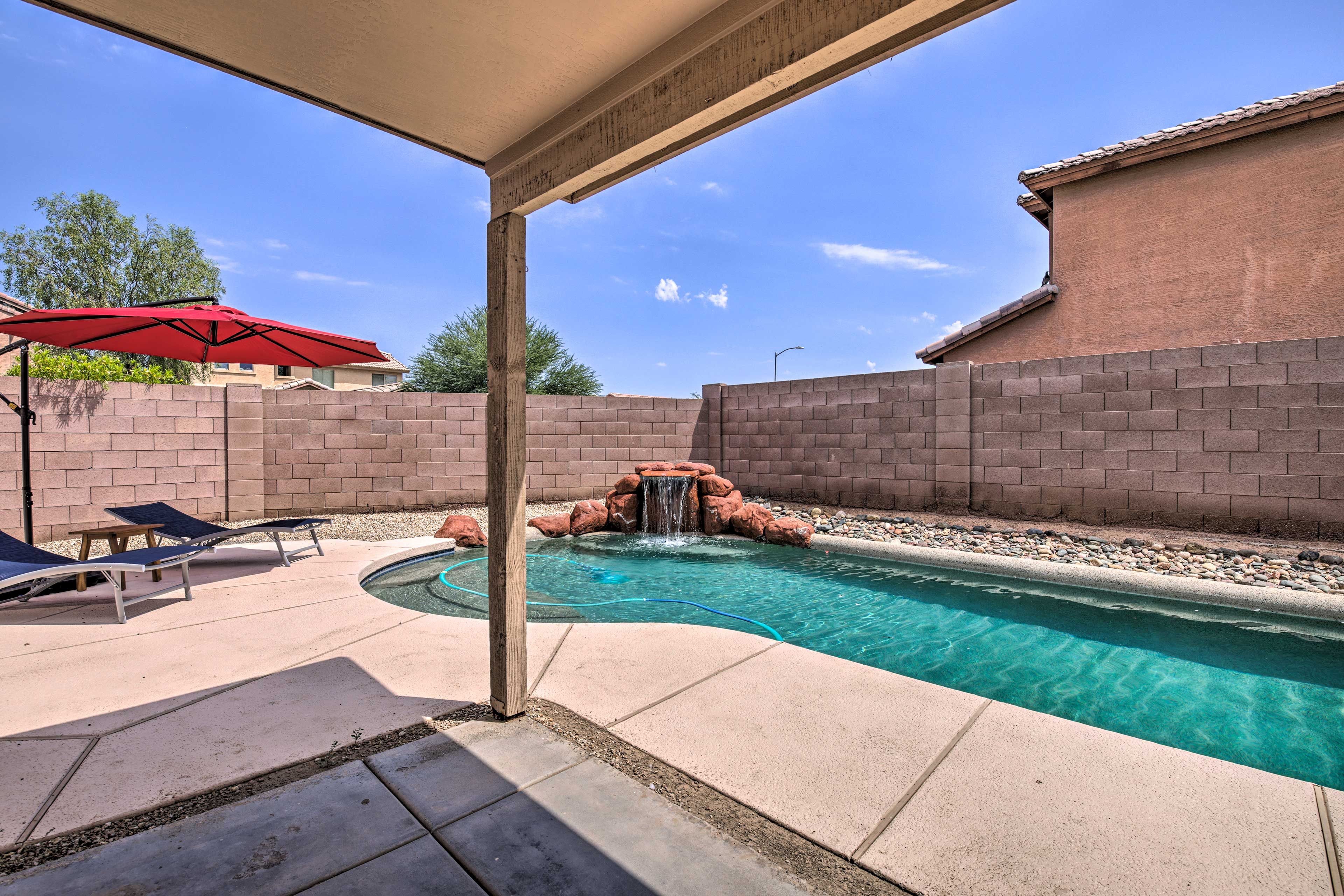 Backyard | Private Pool