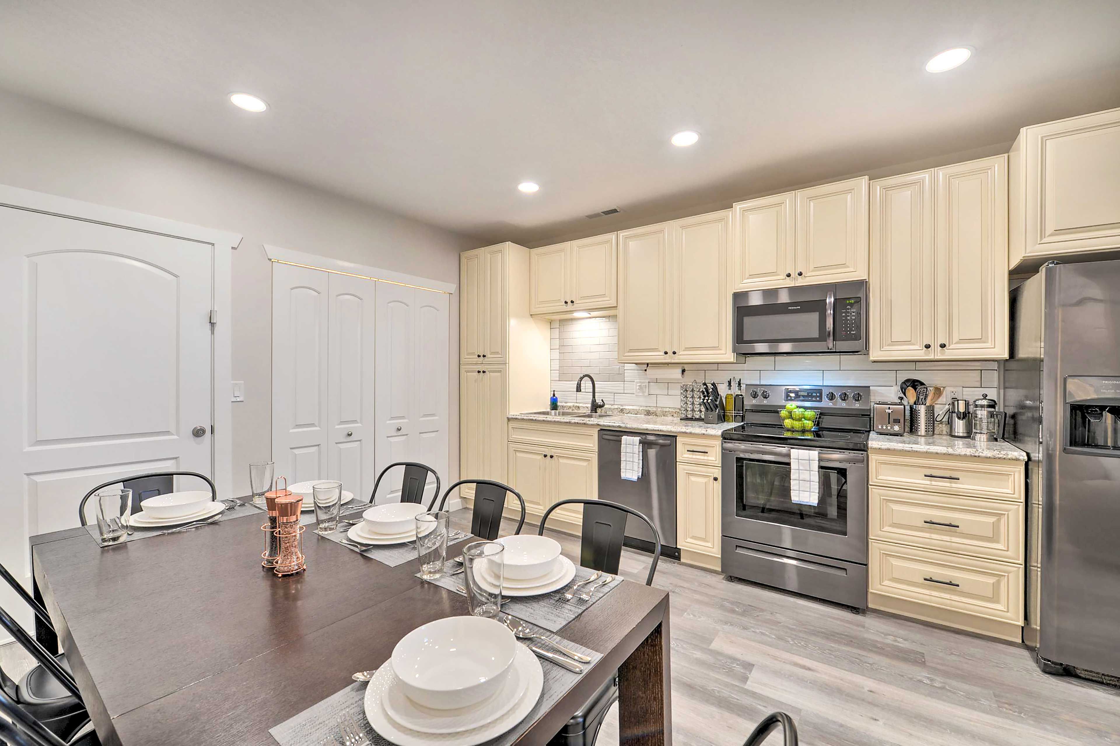 Kitchen | French Press | Toaster | Blender | Ice Maker