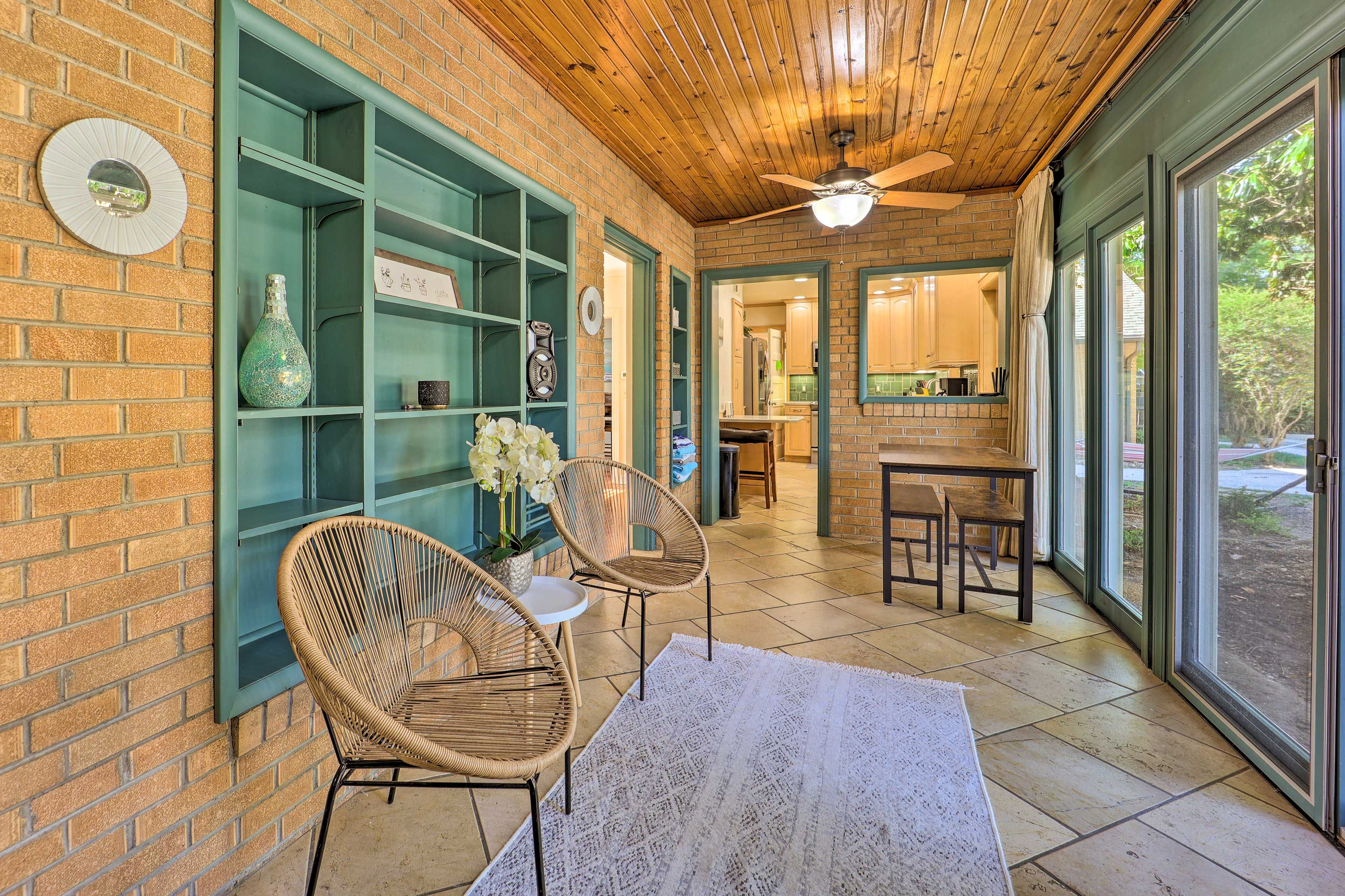 Sunroom | Dining Area | Office Space
