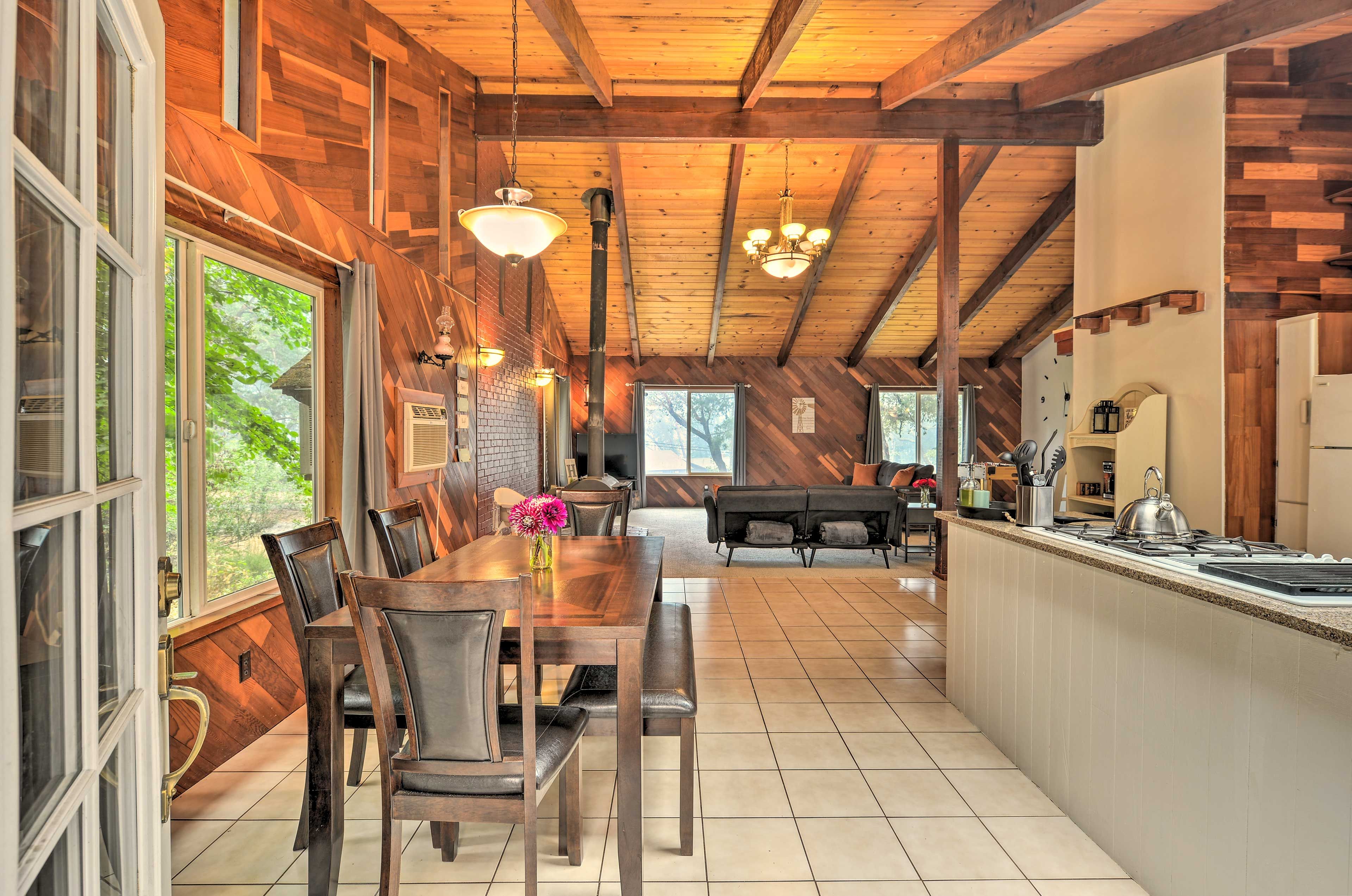 Dining Area | Dishware/Flatware | Open Concept
