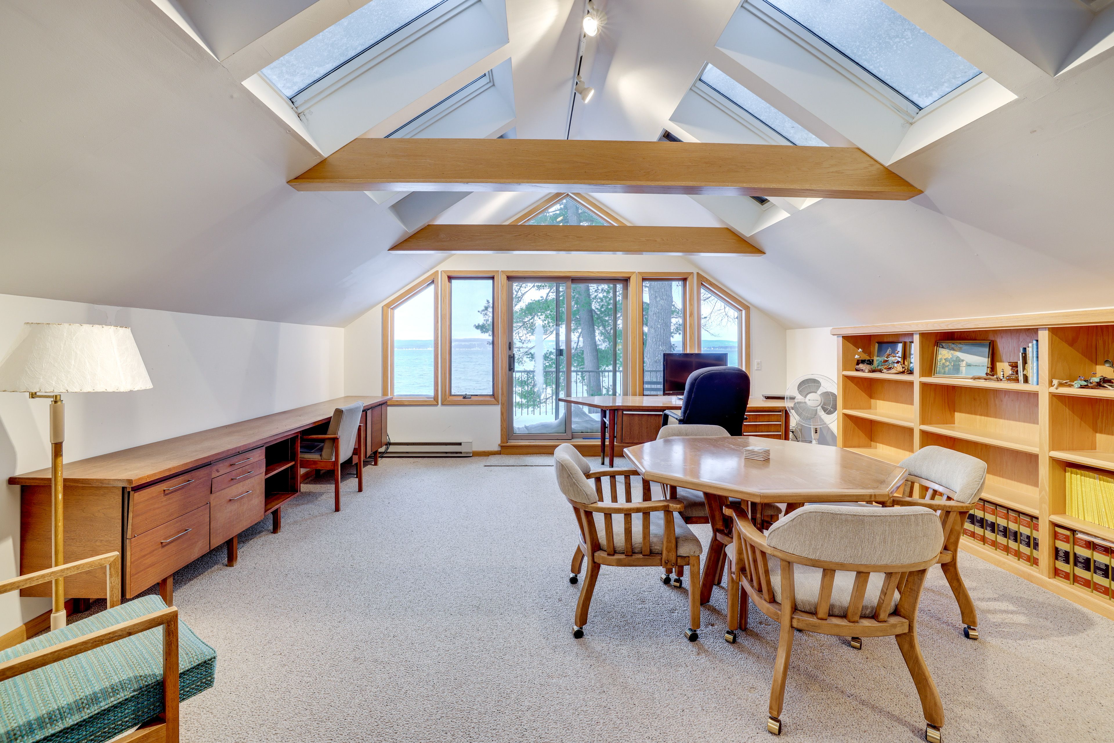 Loft | Workspace | Board Games & Books