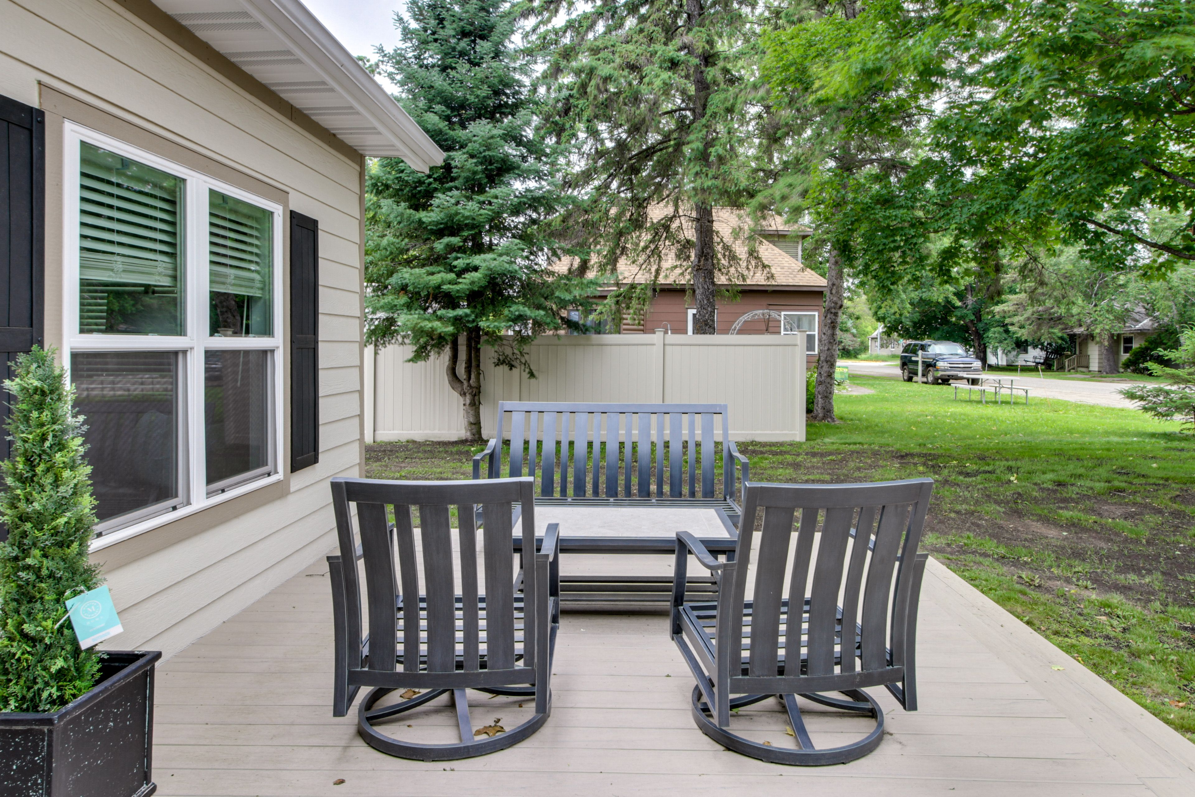 Deck | Gas Grill | Solo Stove Smokeless Fire Pit
