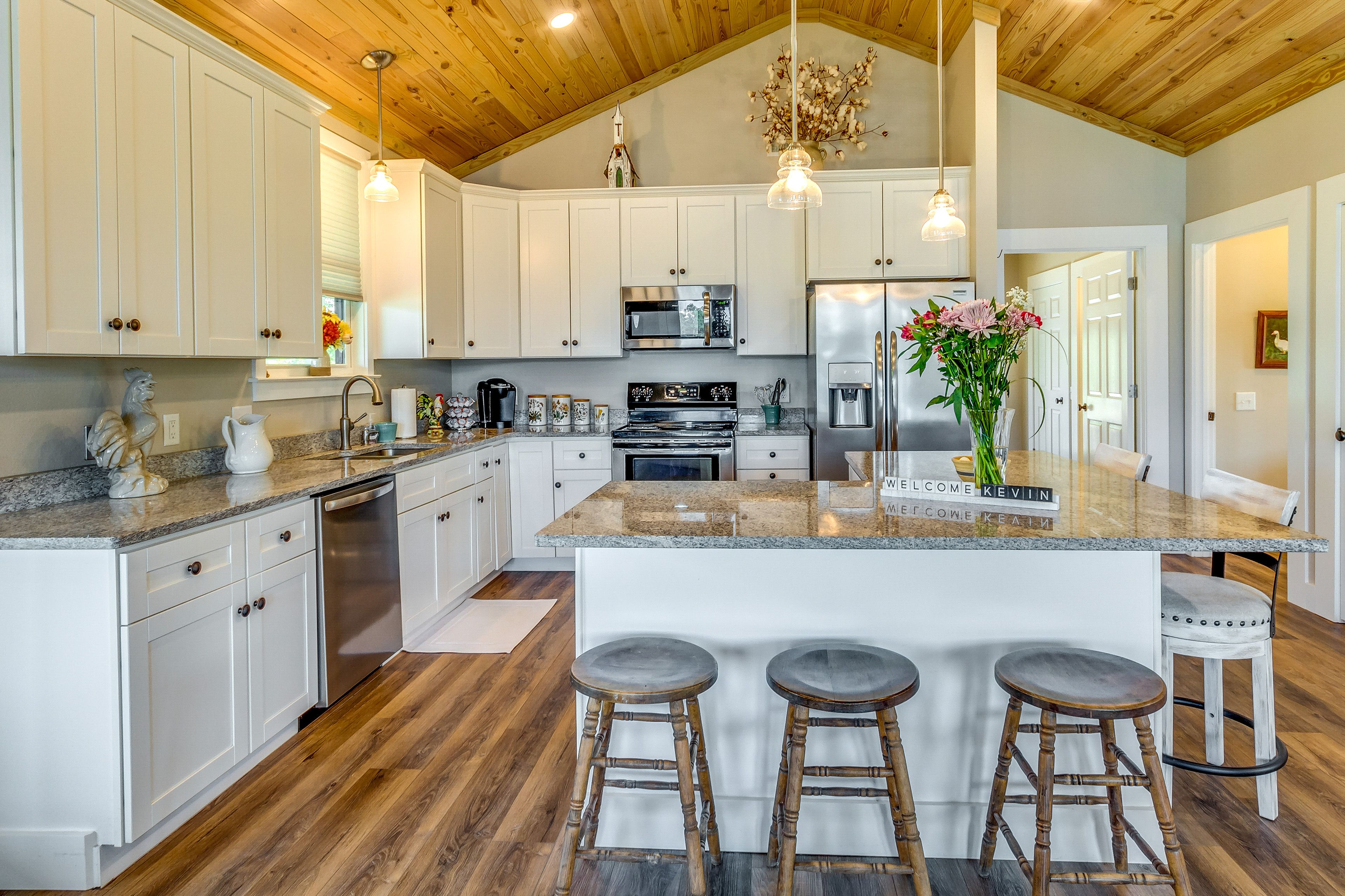 Kitchen | Cooking Basics Supplied