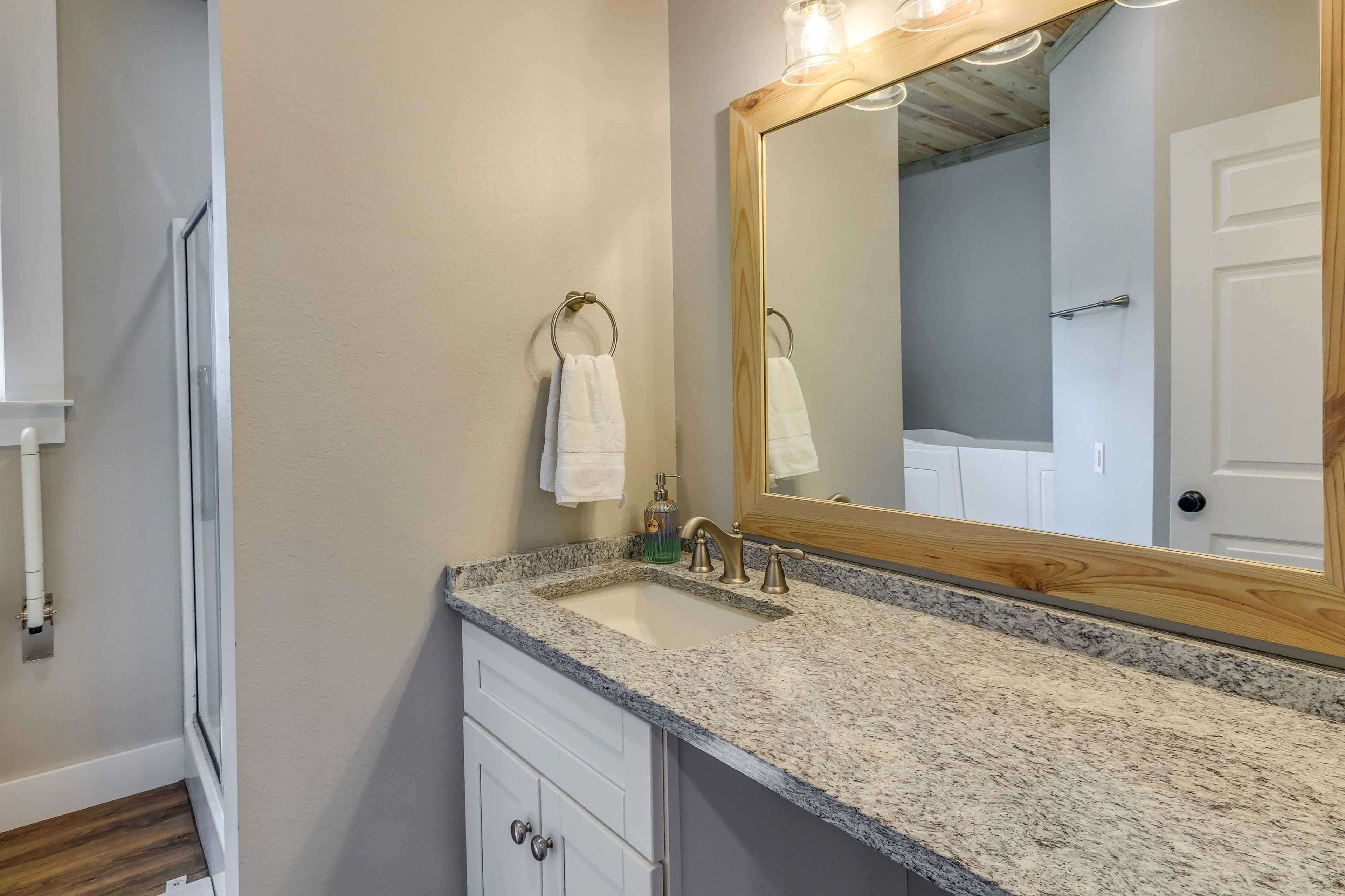 En-Suite Bathroom | Complimentary Toiletries