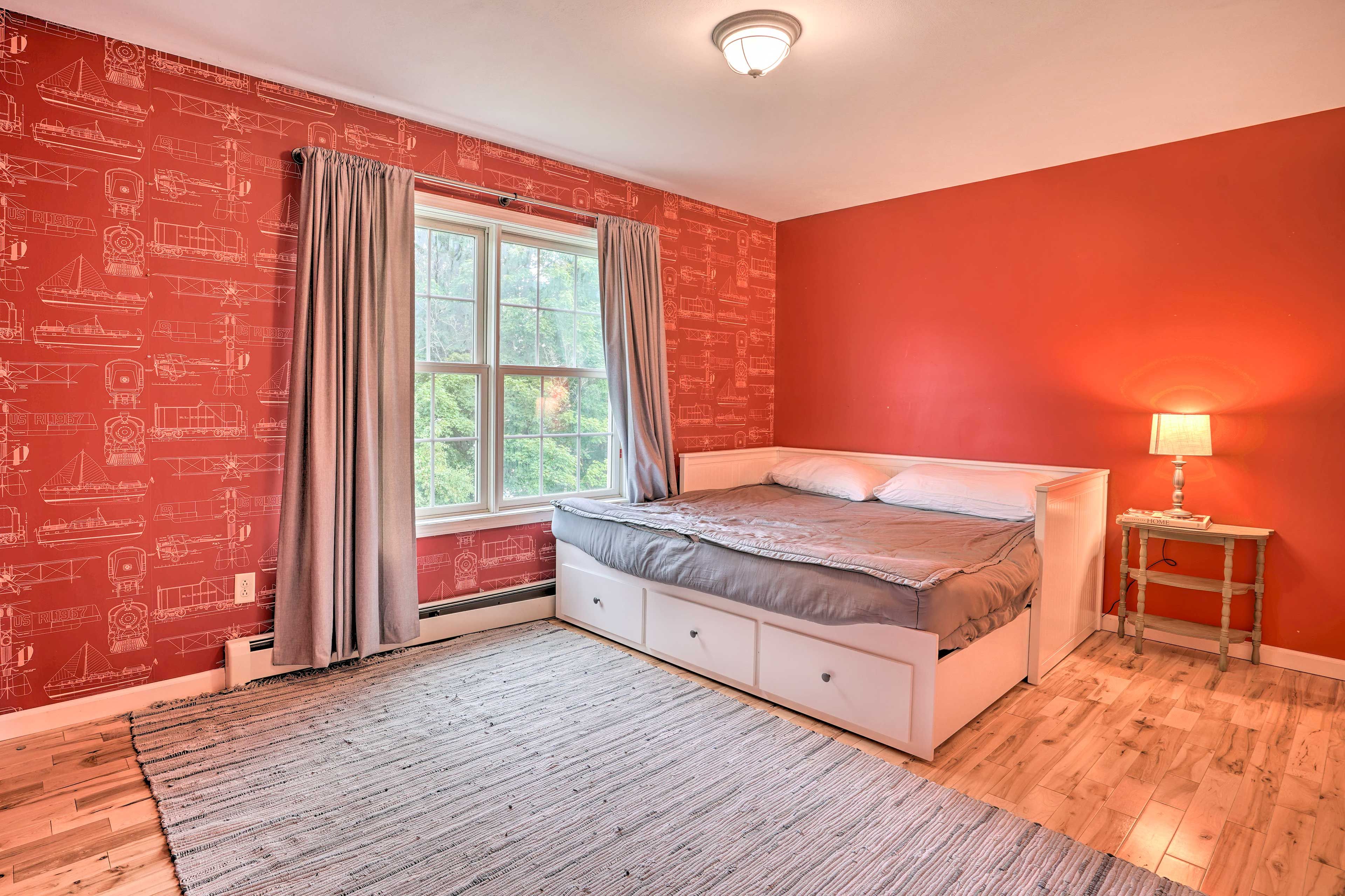 Bedroom 2 | King Bed | Linens Provided | 2nd Floor