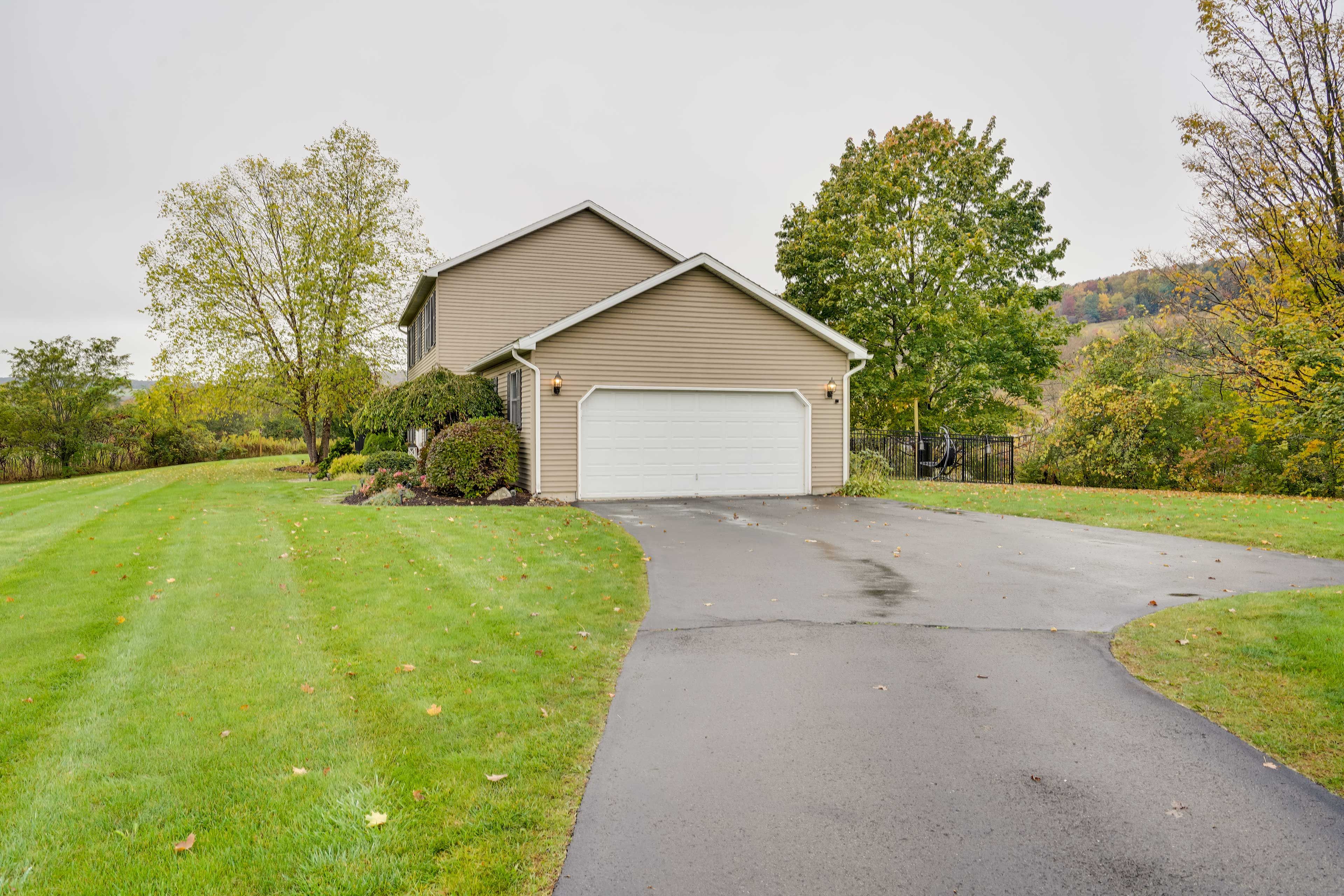 Property Exterior | Driveway (4 Vehicles) | Free Street Parking