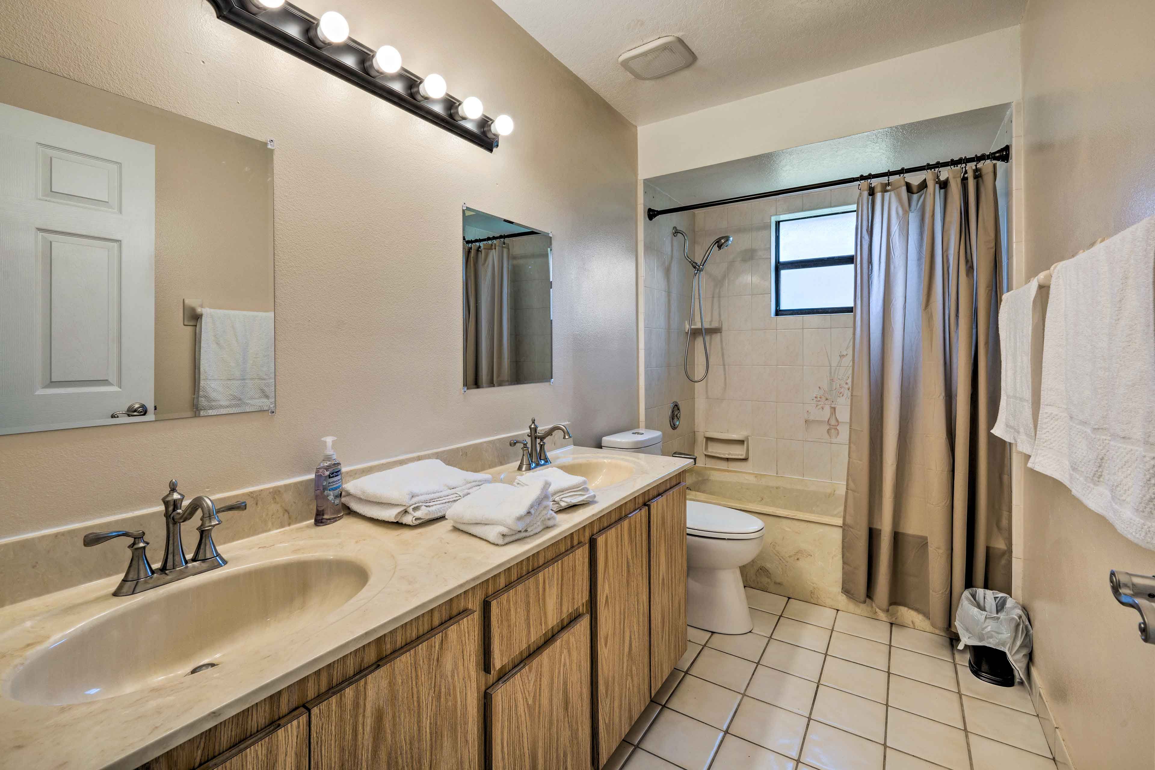 Full Bathroom