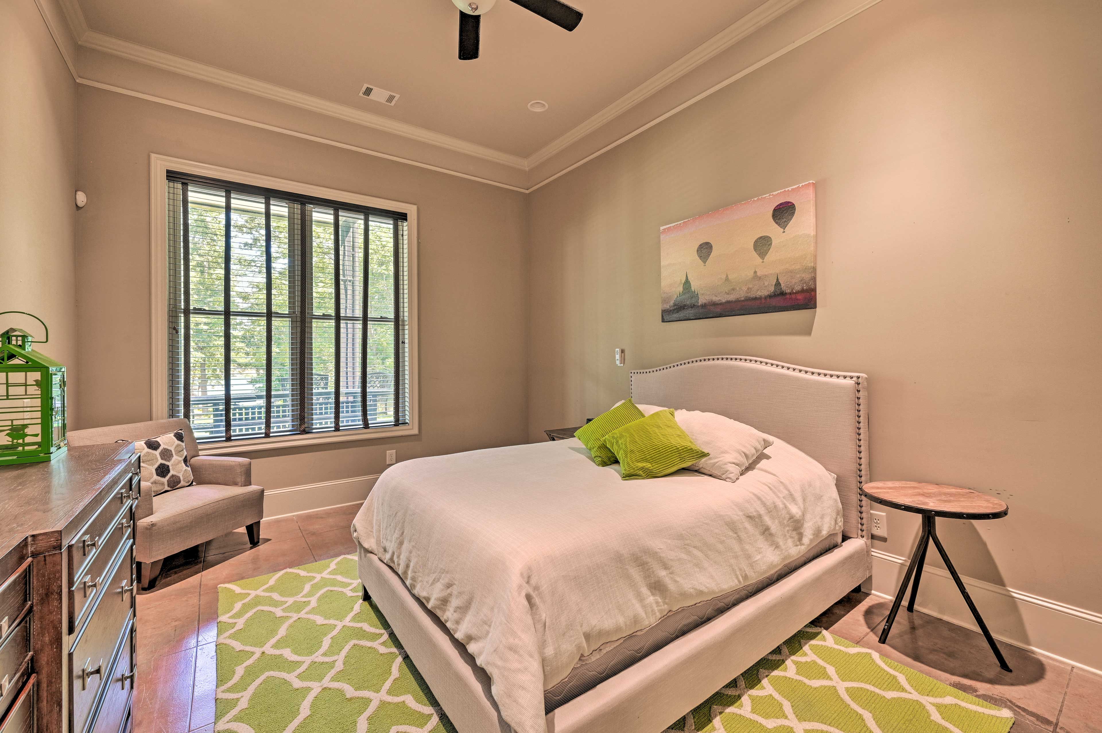 Bedroom 4 | Queen Bed | 1st Level