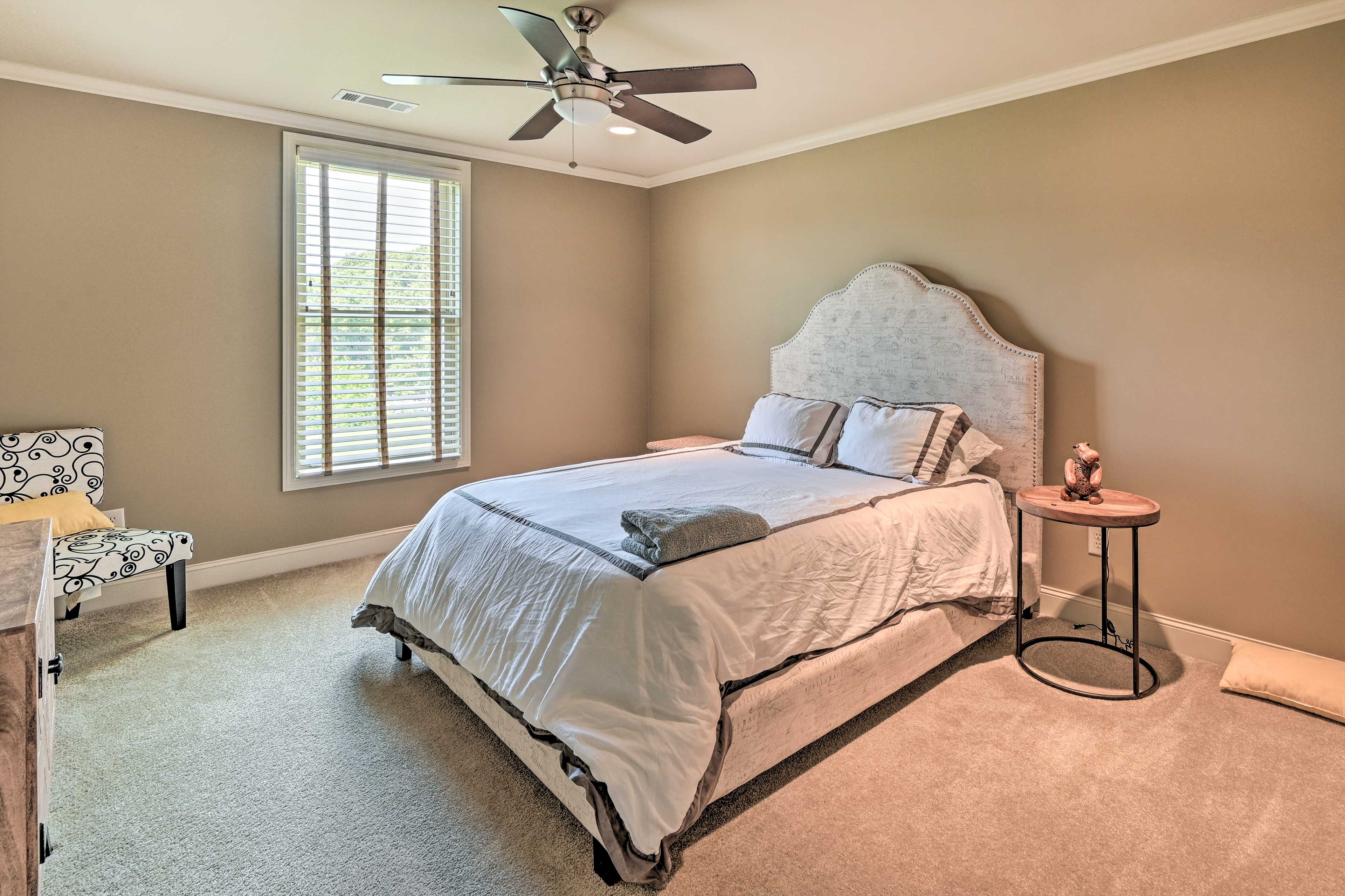 Bedroom 5 | Queen Bed | 3rd Level