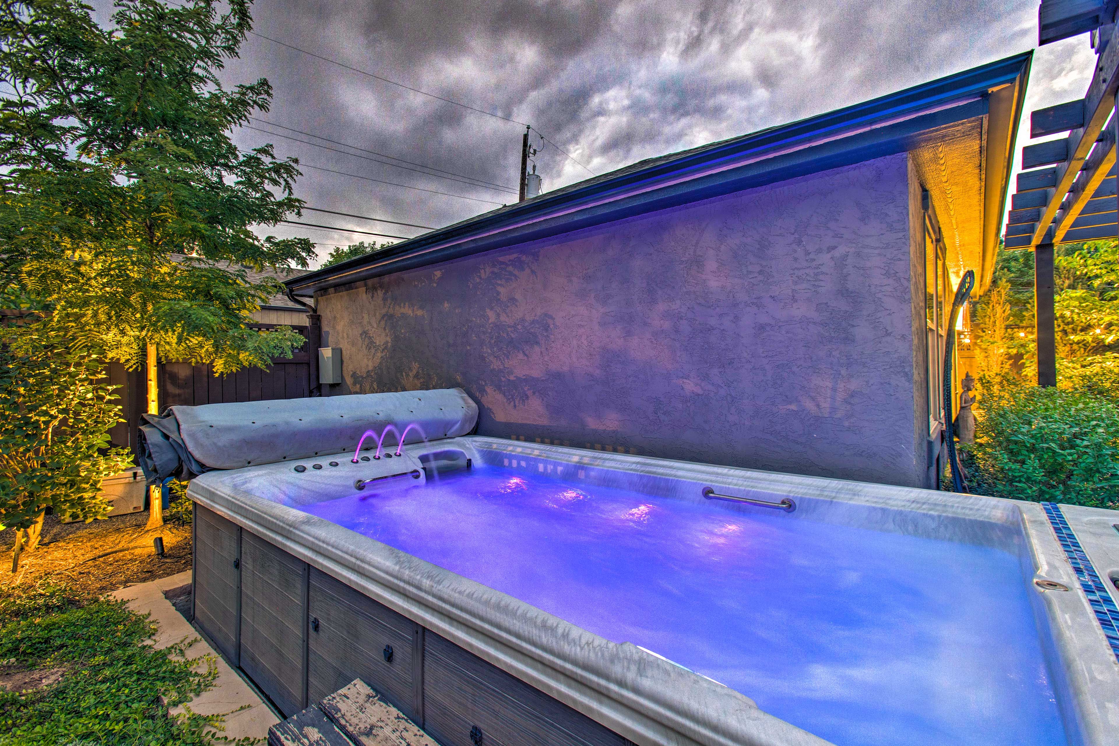 Swim Spa & Hot Tub