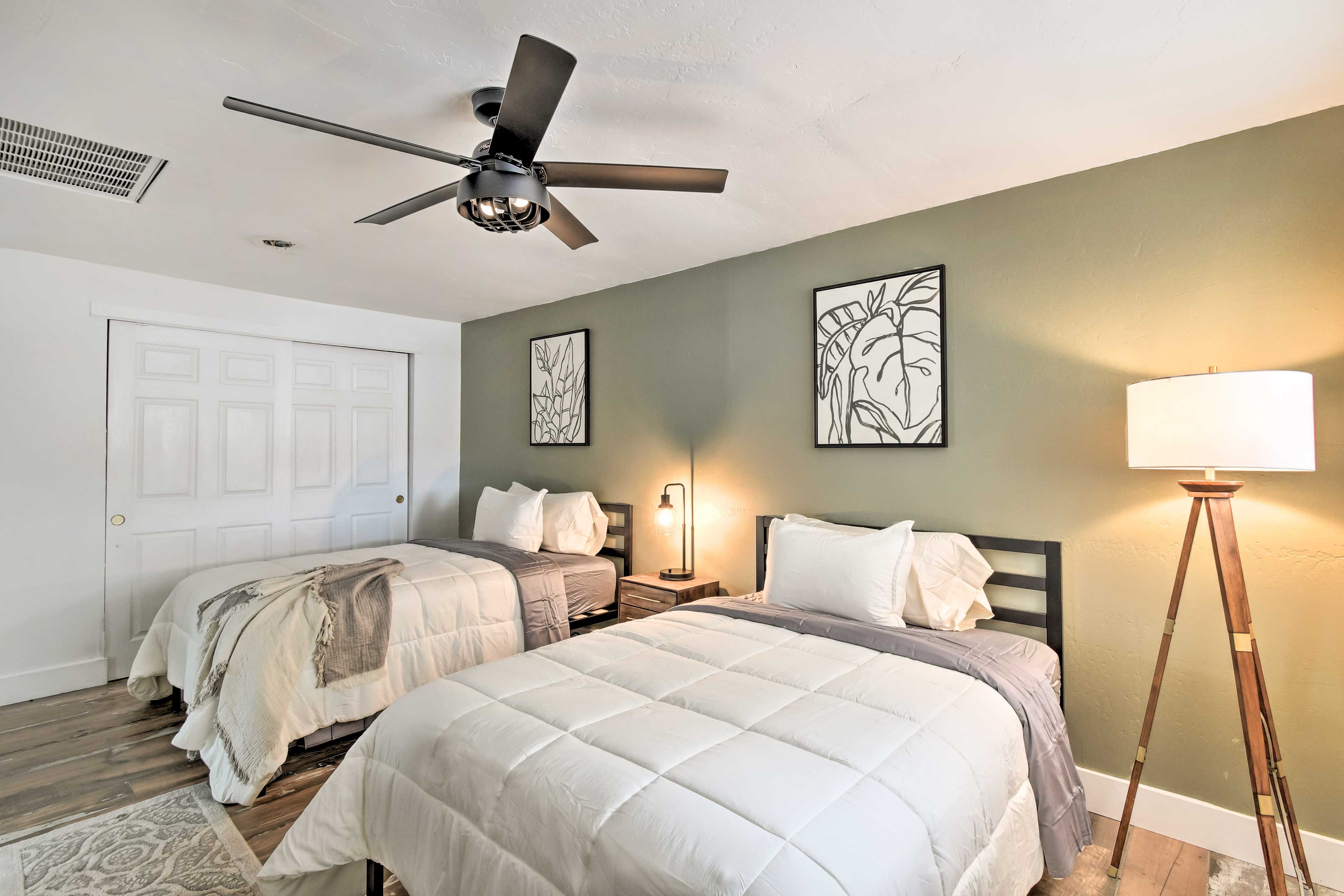 Bedroom 3 | 2 Full Beds | Washer & Dryer