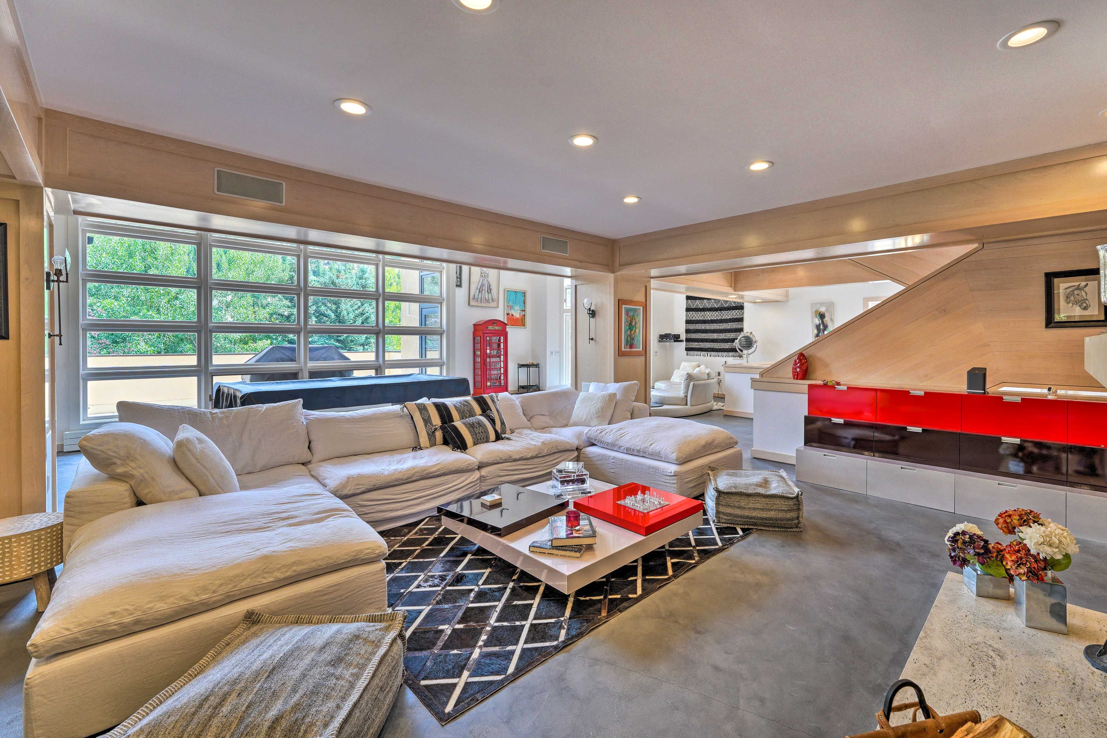 Living Room | Pool Table | Fireplace