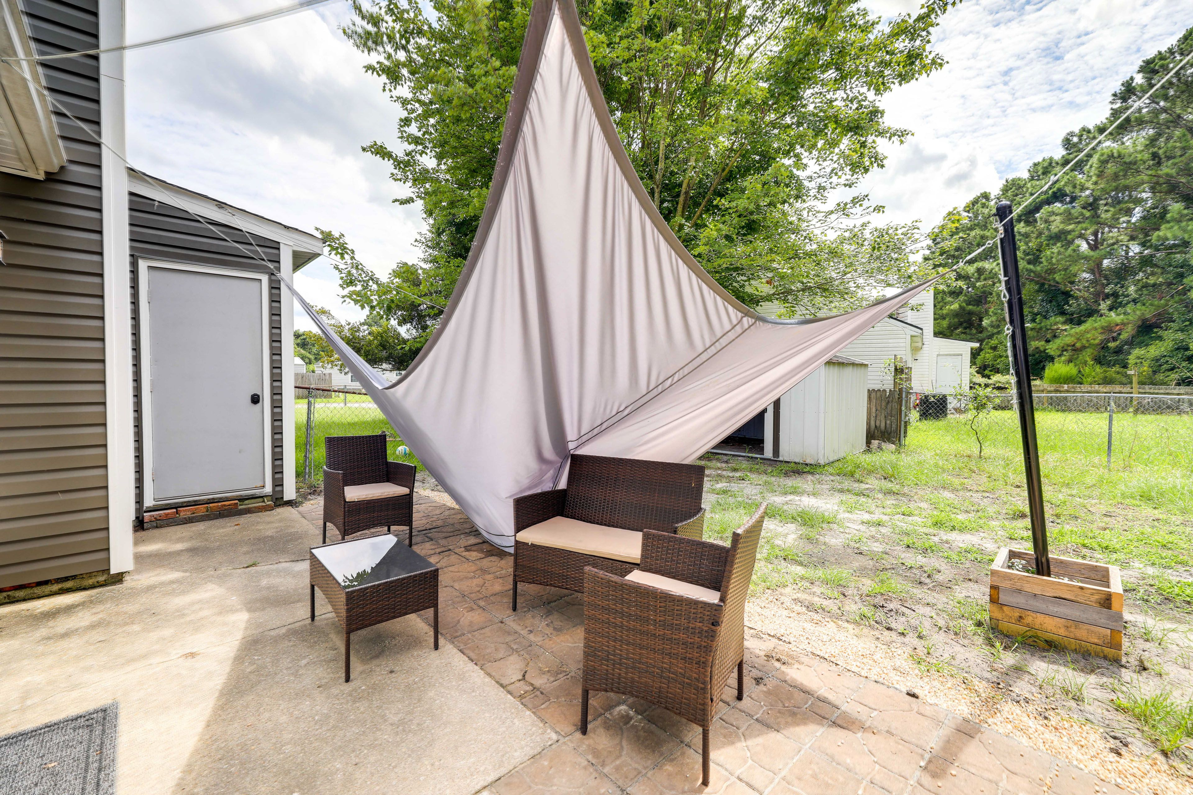 Patio | Sun Shade | Outdoor Seating & Dining
