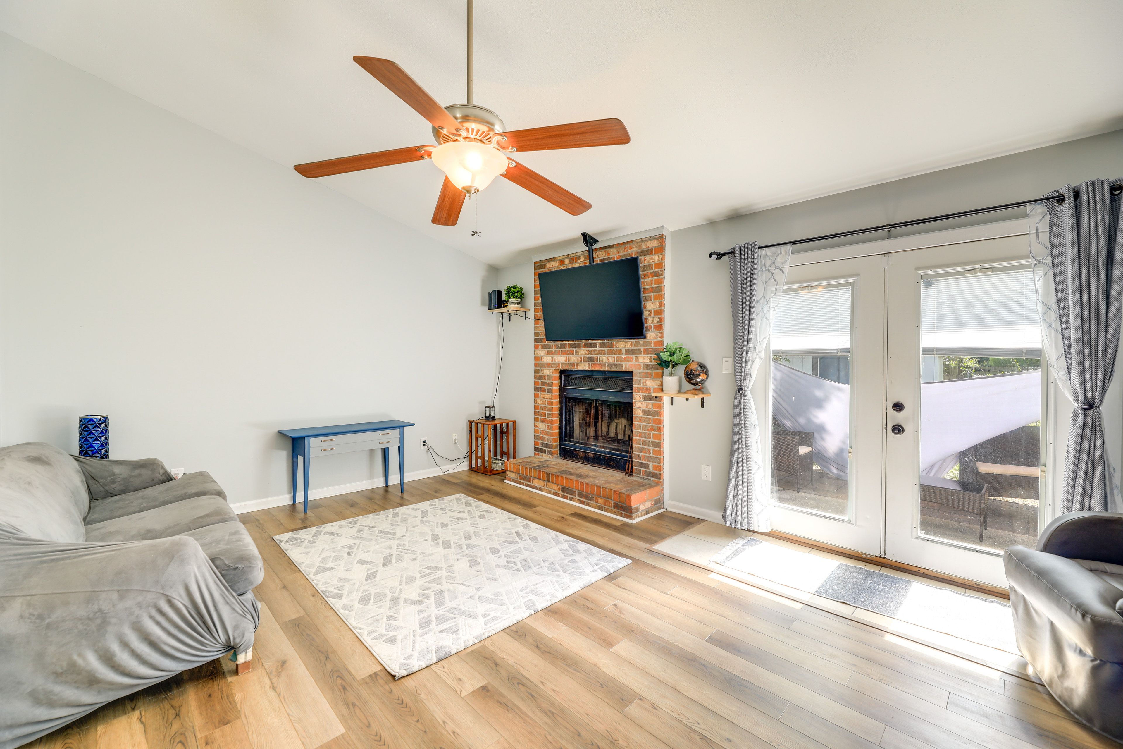 Jacksonville Vacation Rental | 2BR | 2BA | 1,000 Sq Ft | Step-Free Access