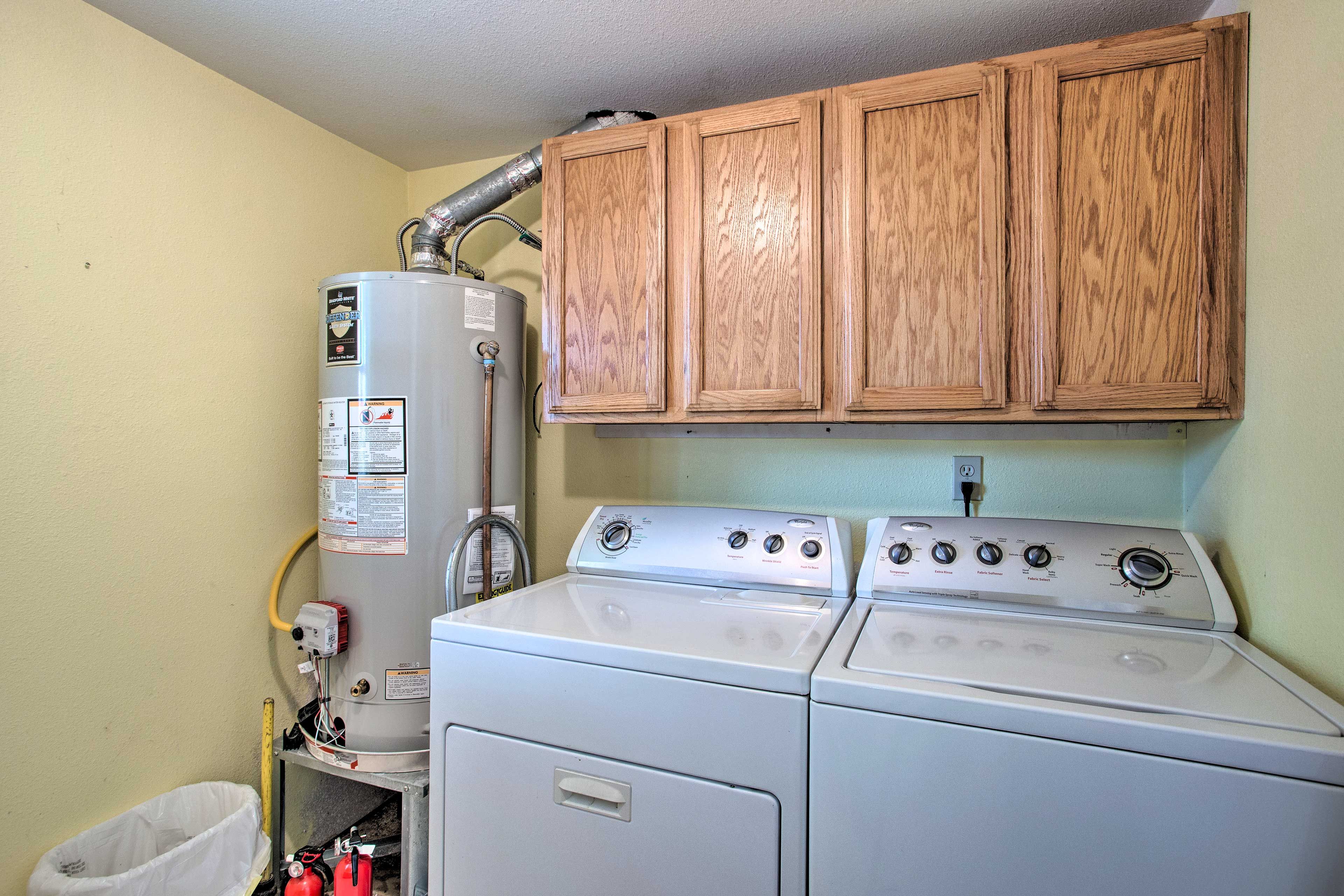 Laundry | Detergent Provided