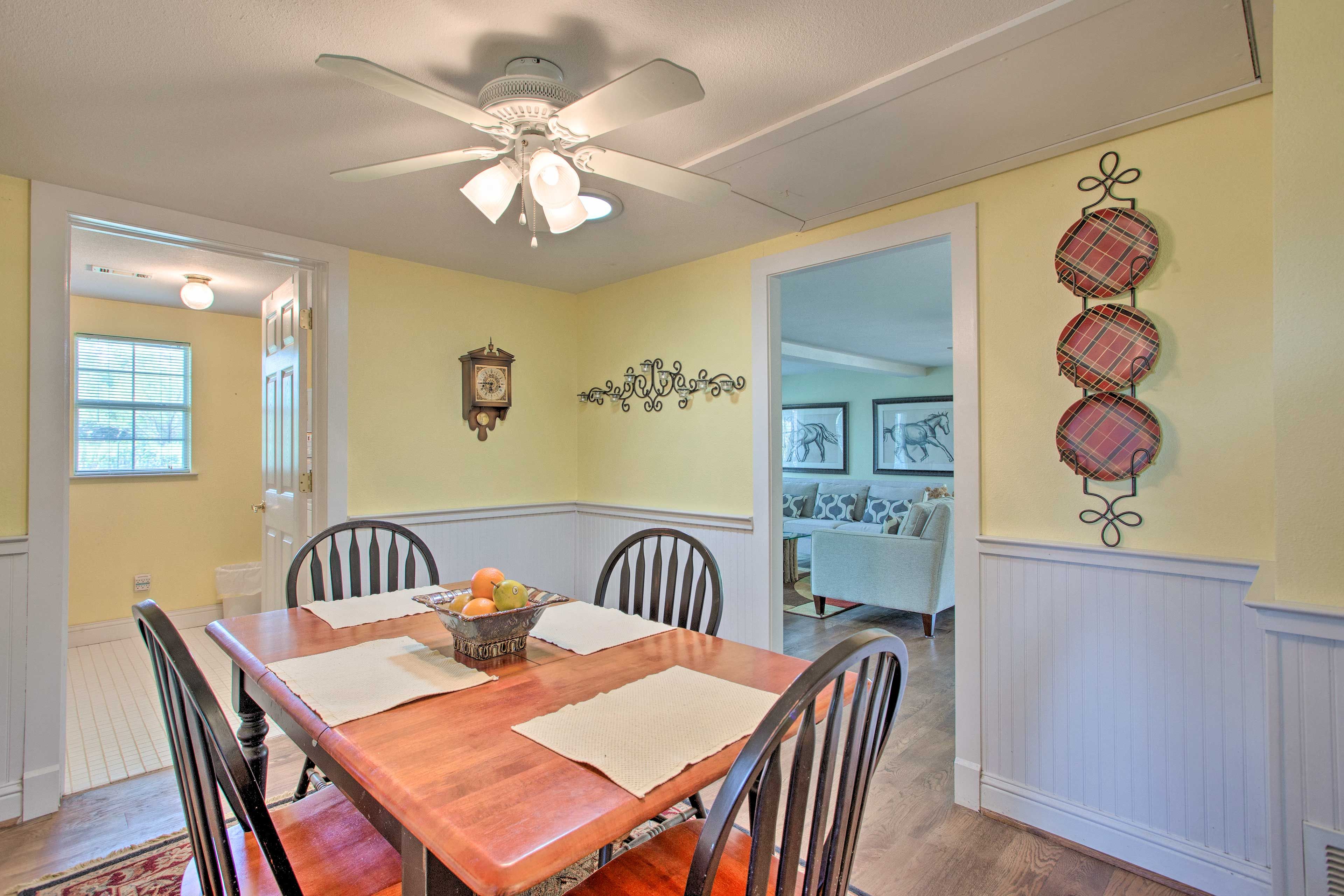 Dining Area | Dishware/Flatware
