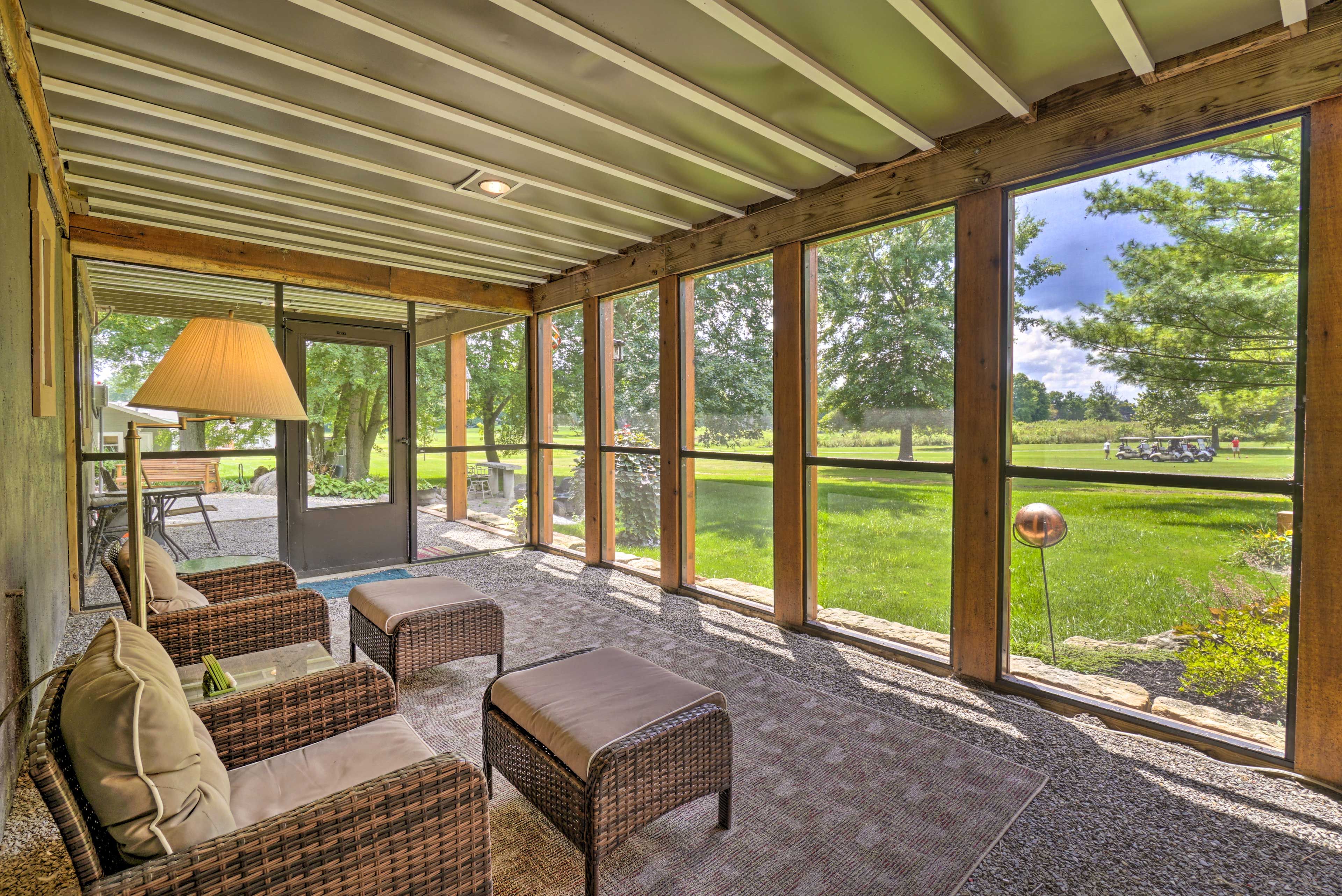 Screened-In Patio | Golf Course Views