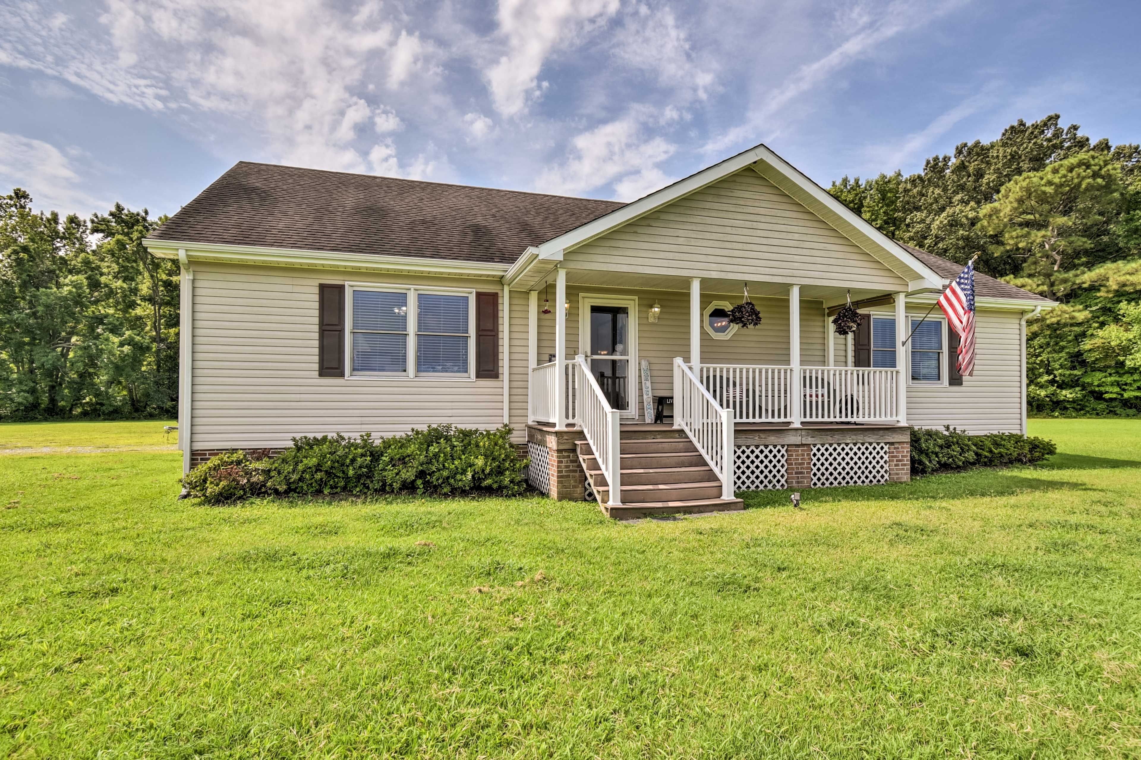 House Exterior | No Cell Service