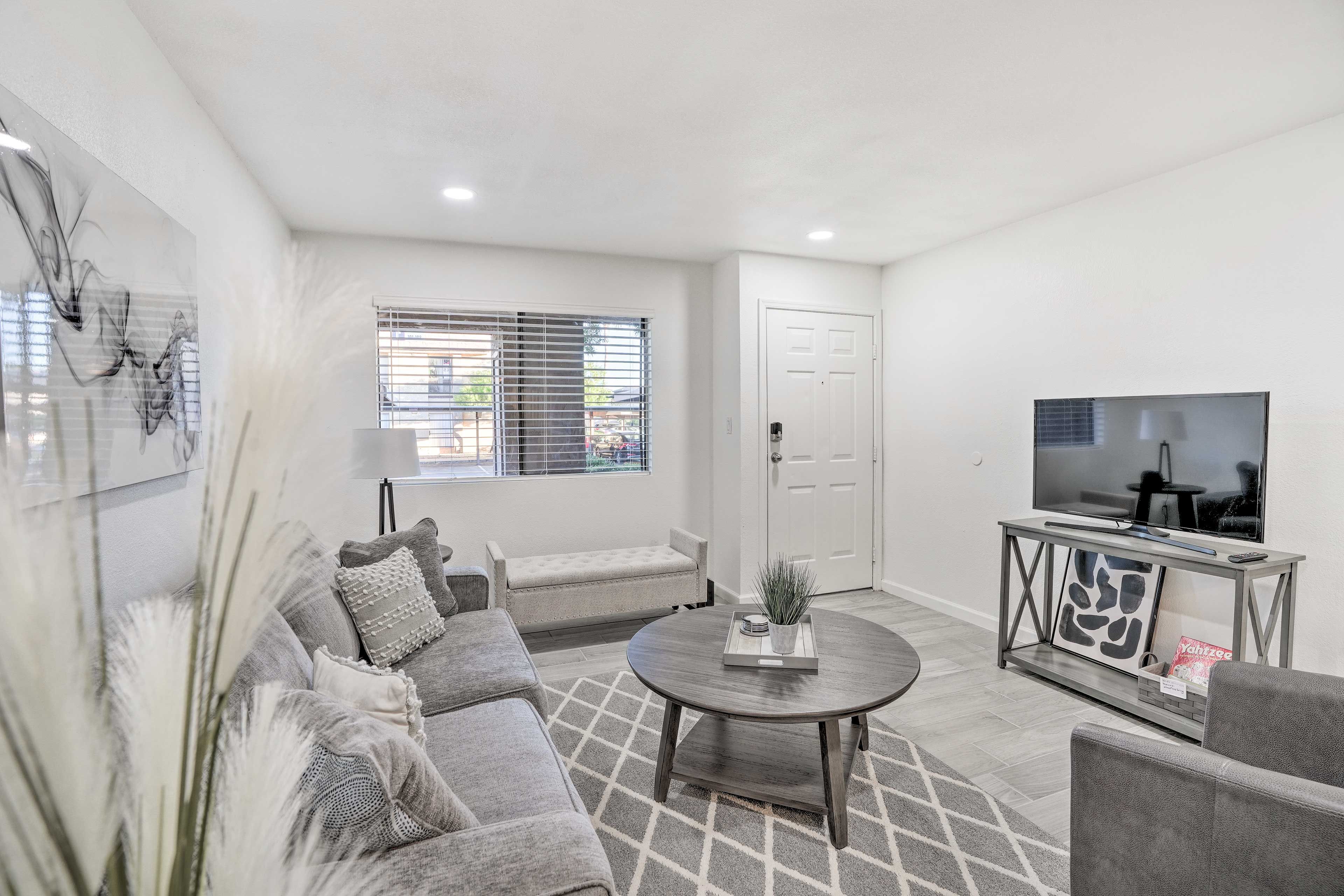 Phoenix Vacation Rental | 1BR | 1BA | 1 Step to Access | 720 Sq Ft