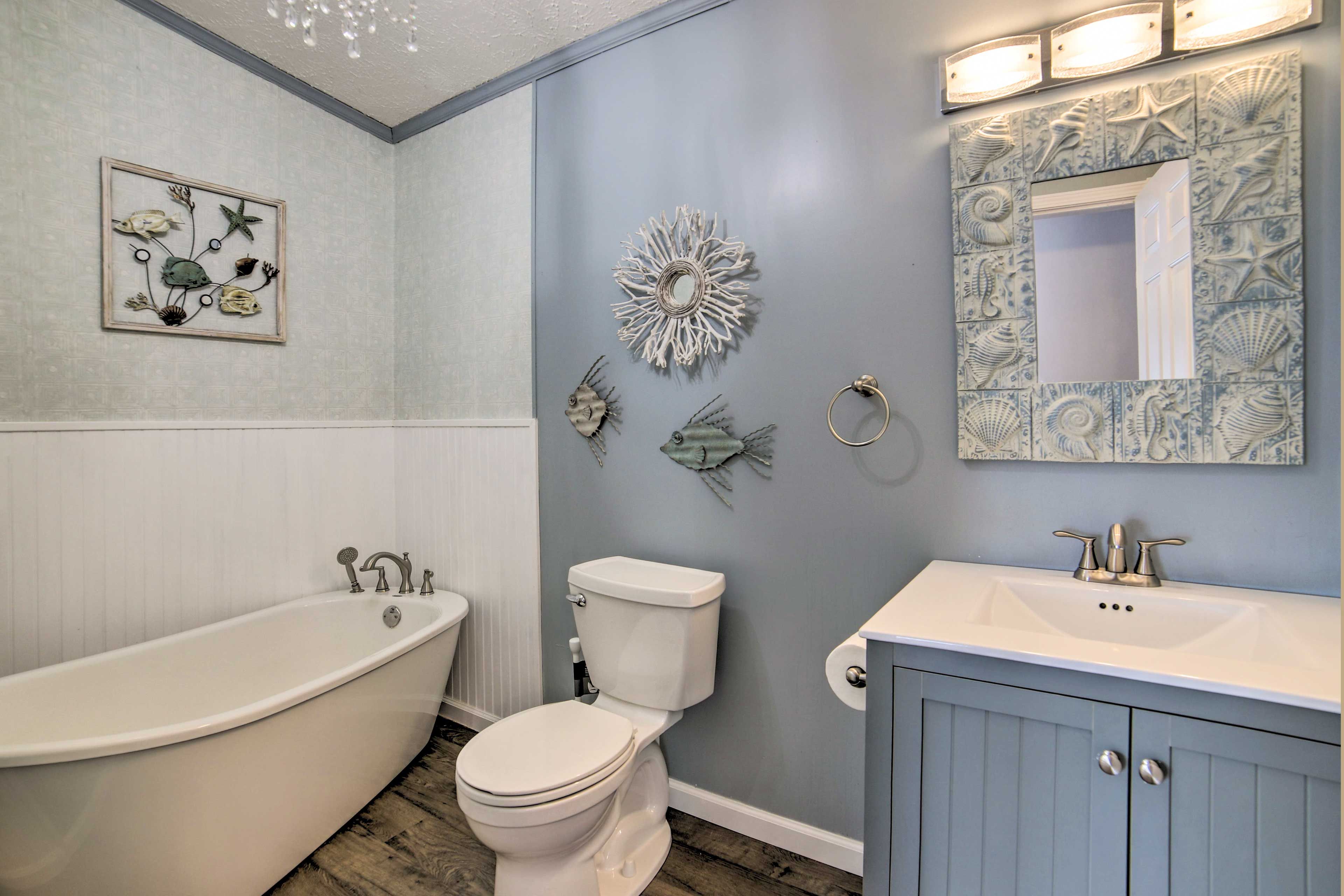Full Bathroom