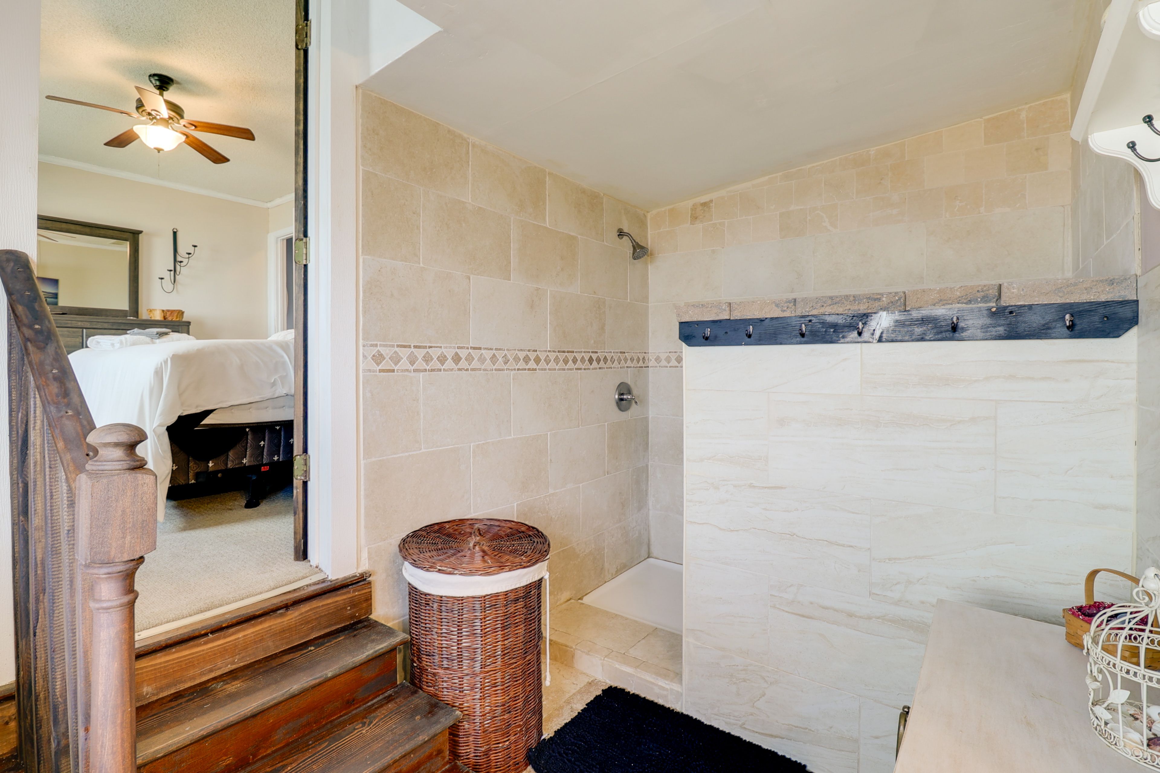 Bathroom | Spa Shower