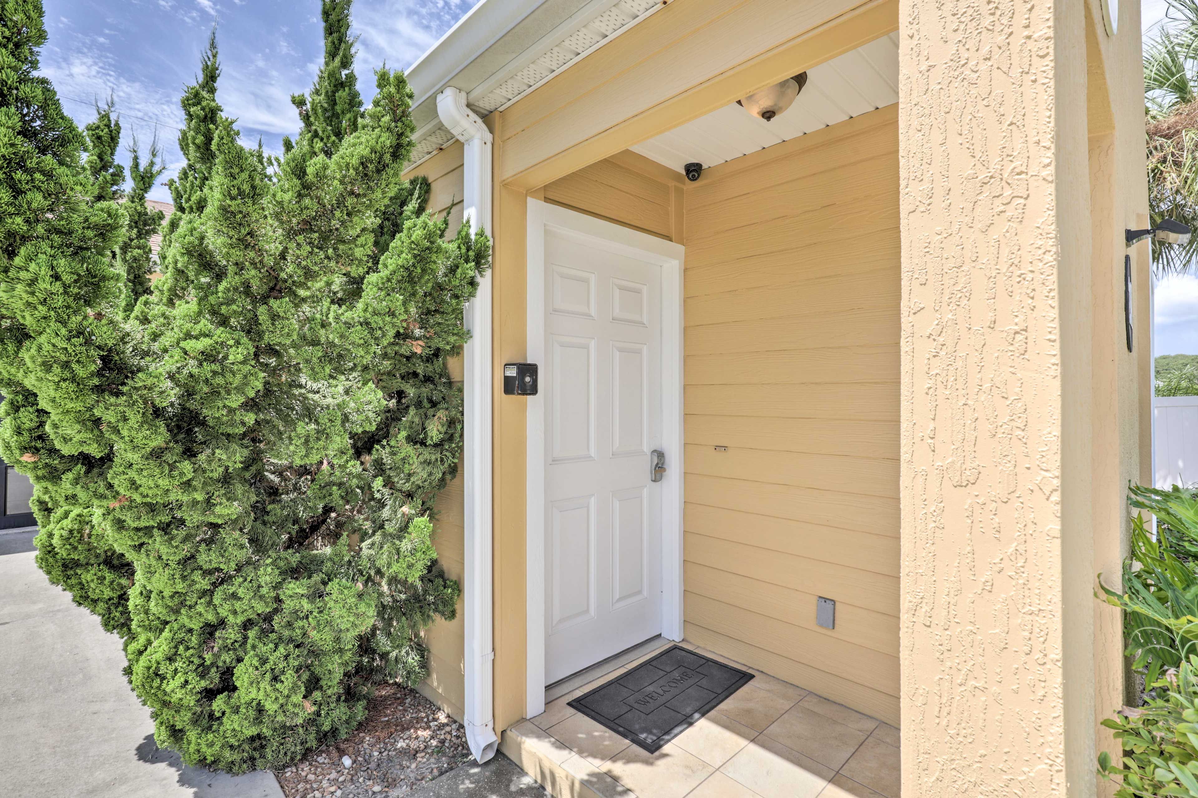 Exterior | Front Entry