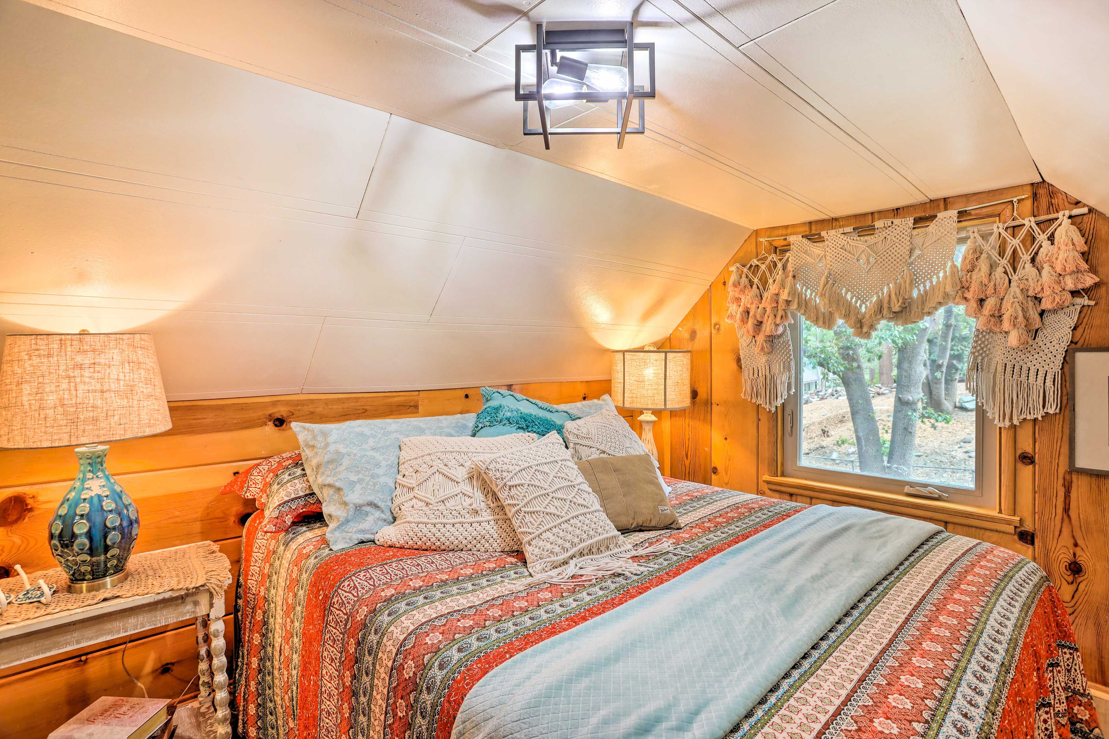 Bedroom 3 | Queen Bed | 2nd Floor