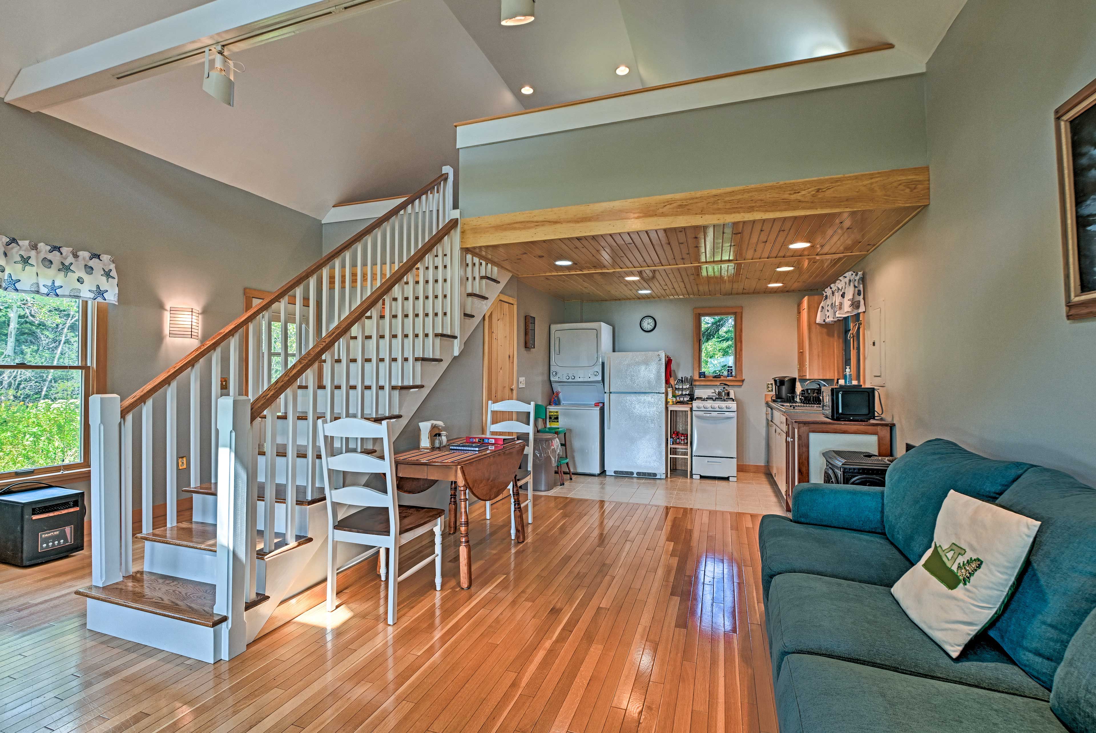 Stonington Vacation Rental | Studio | 1BA | 700 Sq Ft | Stairs Required