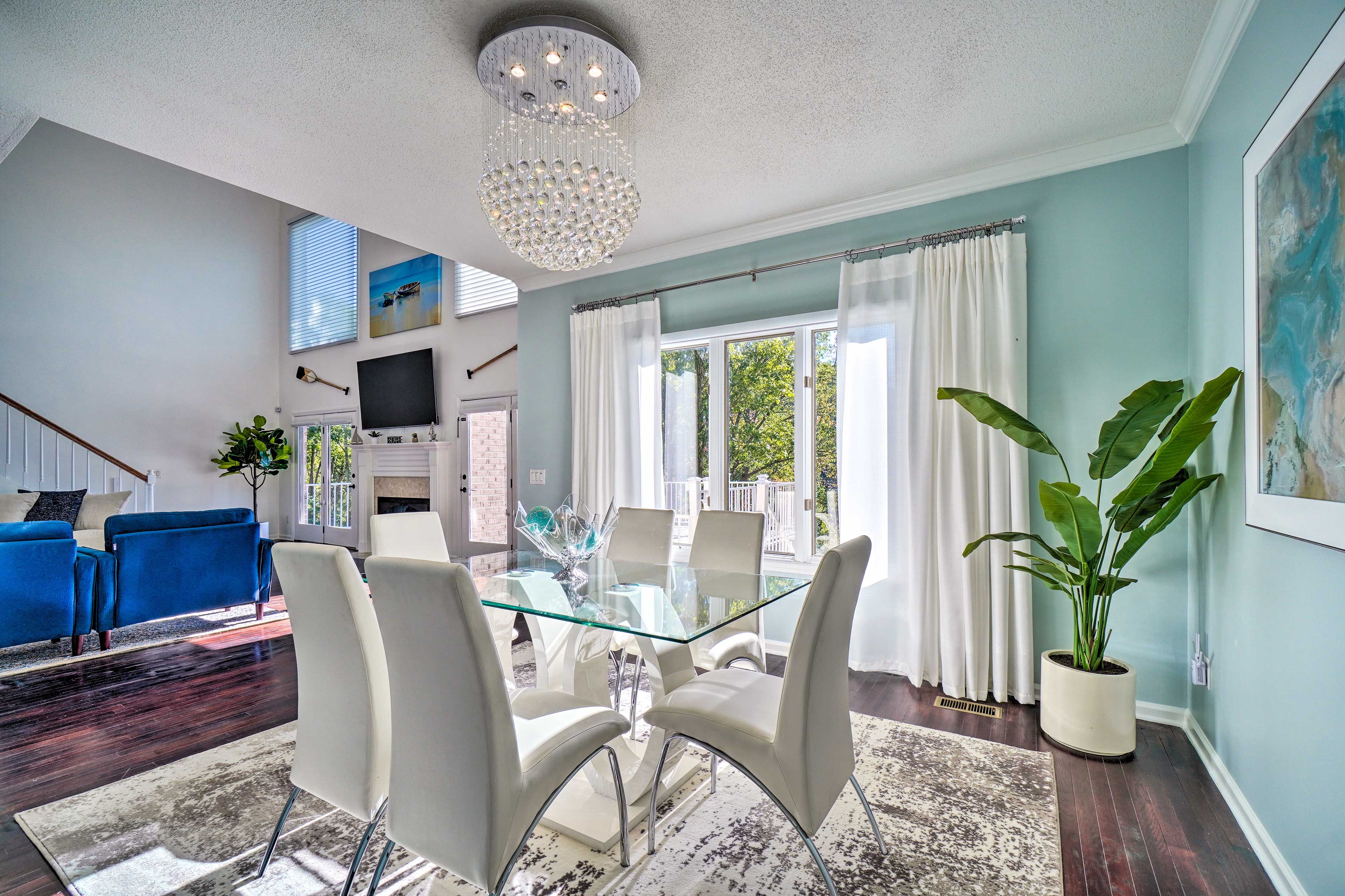Dining Room | 1st Floor