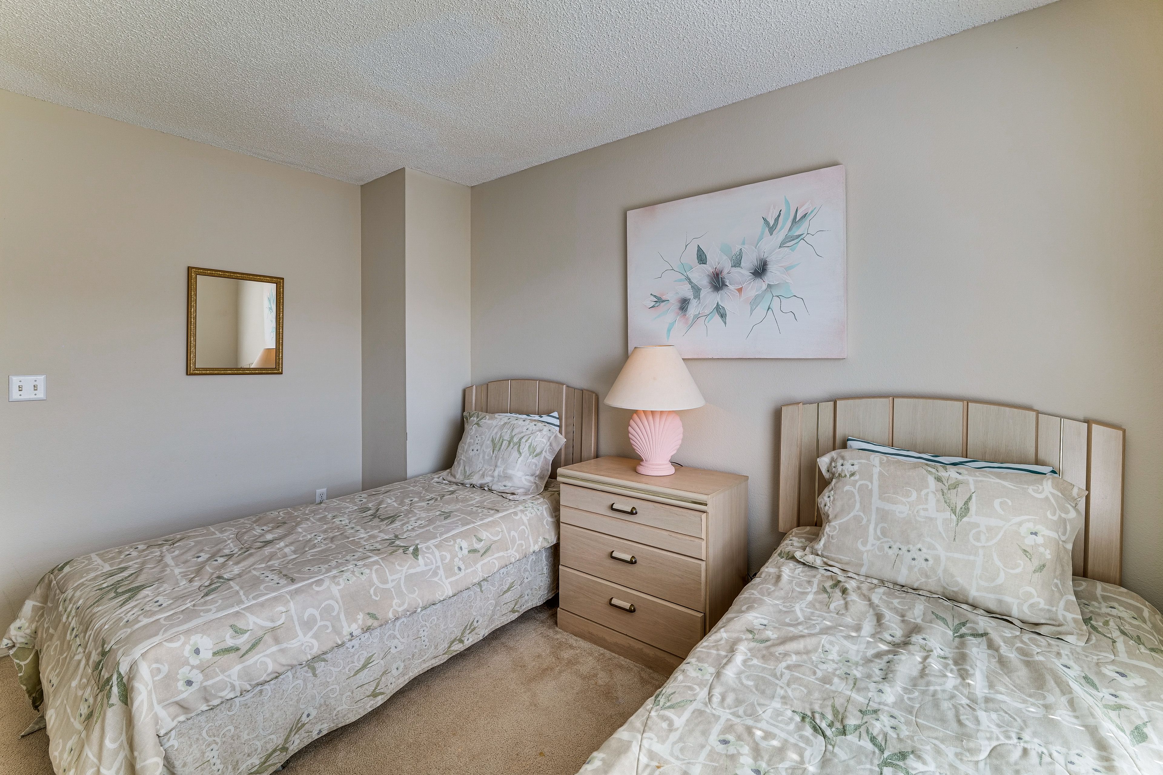Bedroom 4 | 2 Twin Beds | 2nd Floor