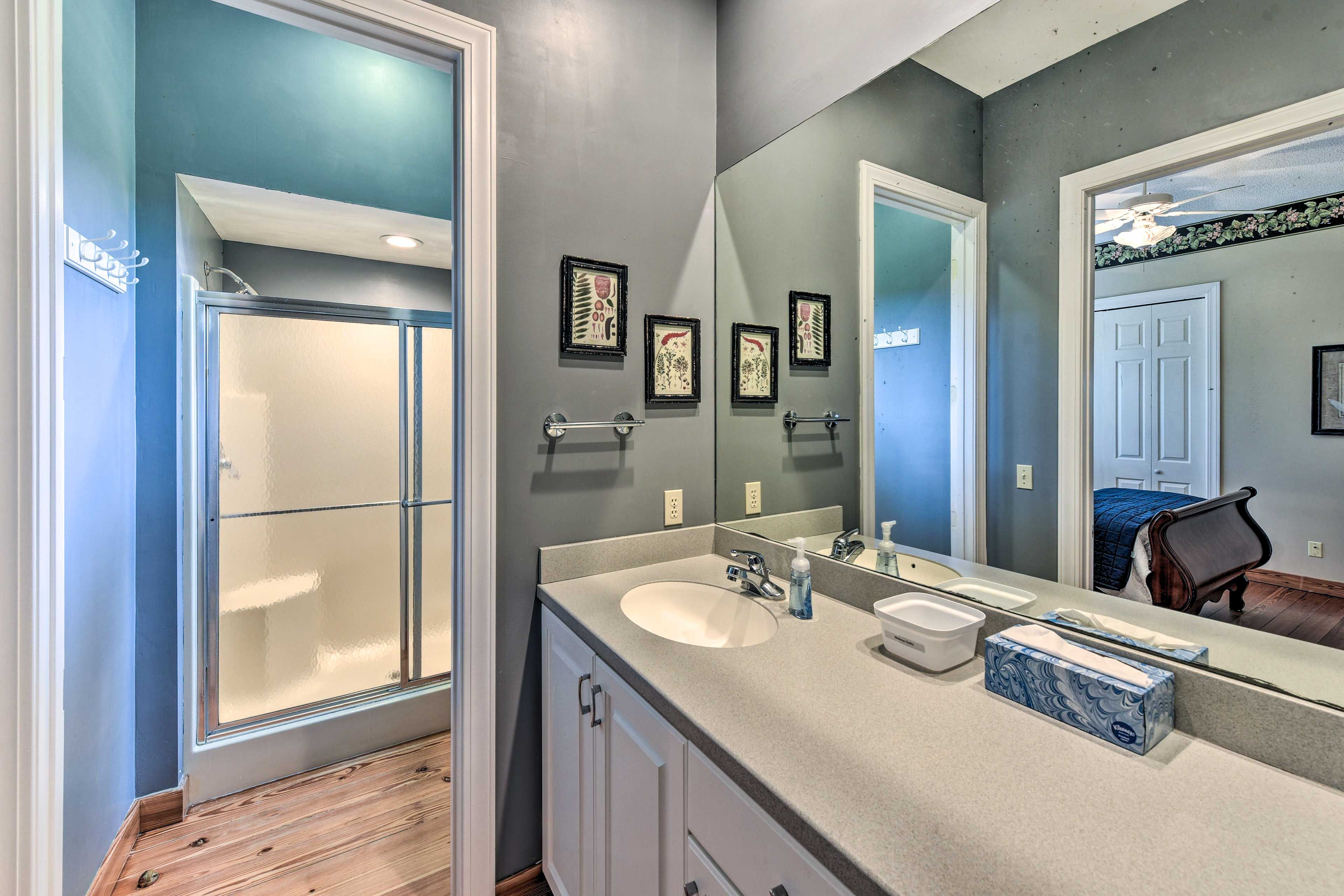 Full Bathroom