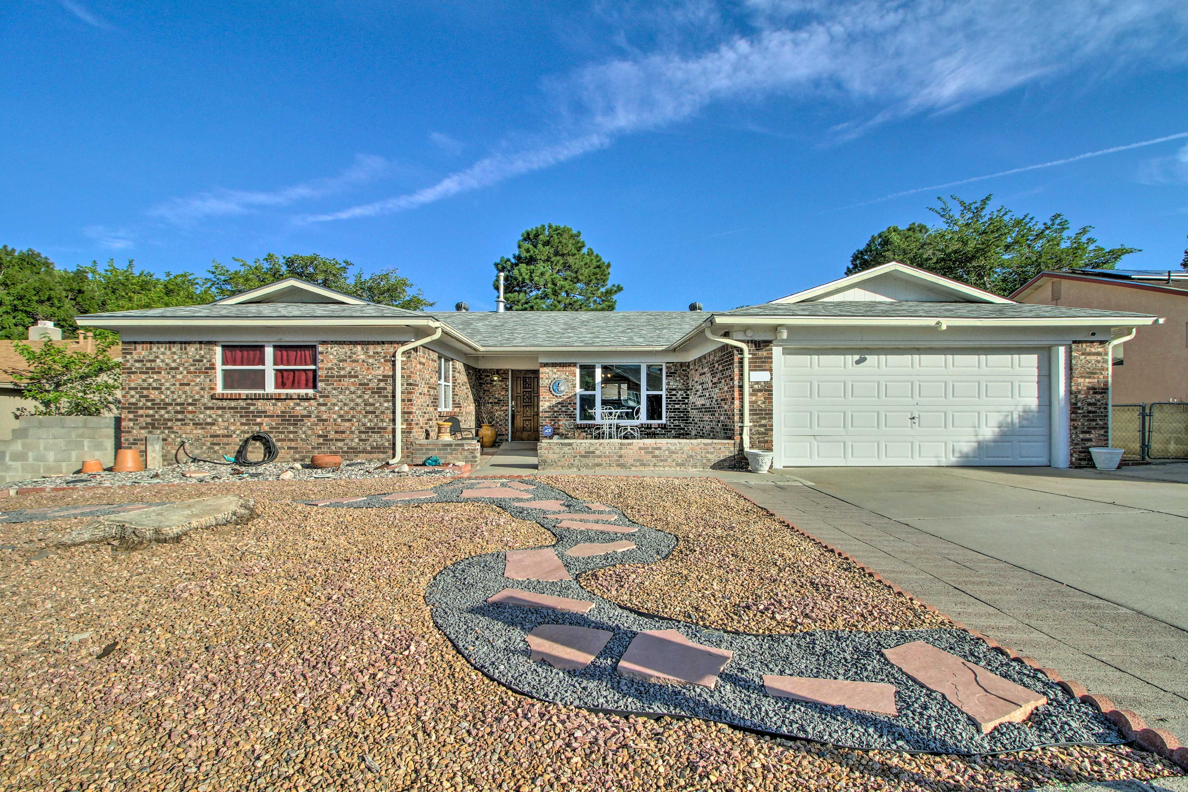 Parking | Driveway (2 Vehicles) | Free Street Parking | No Garage Parking